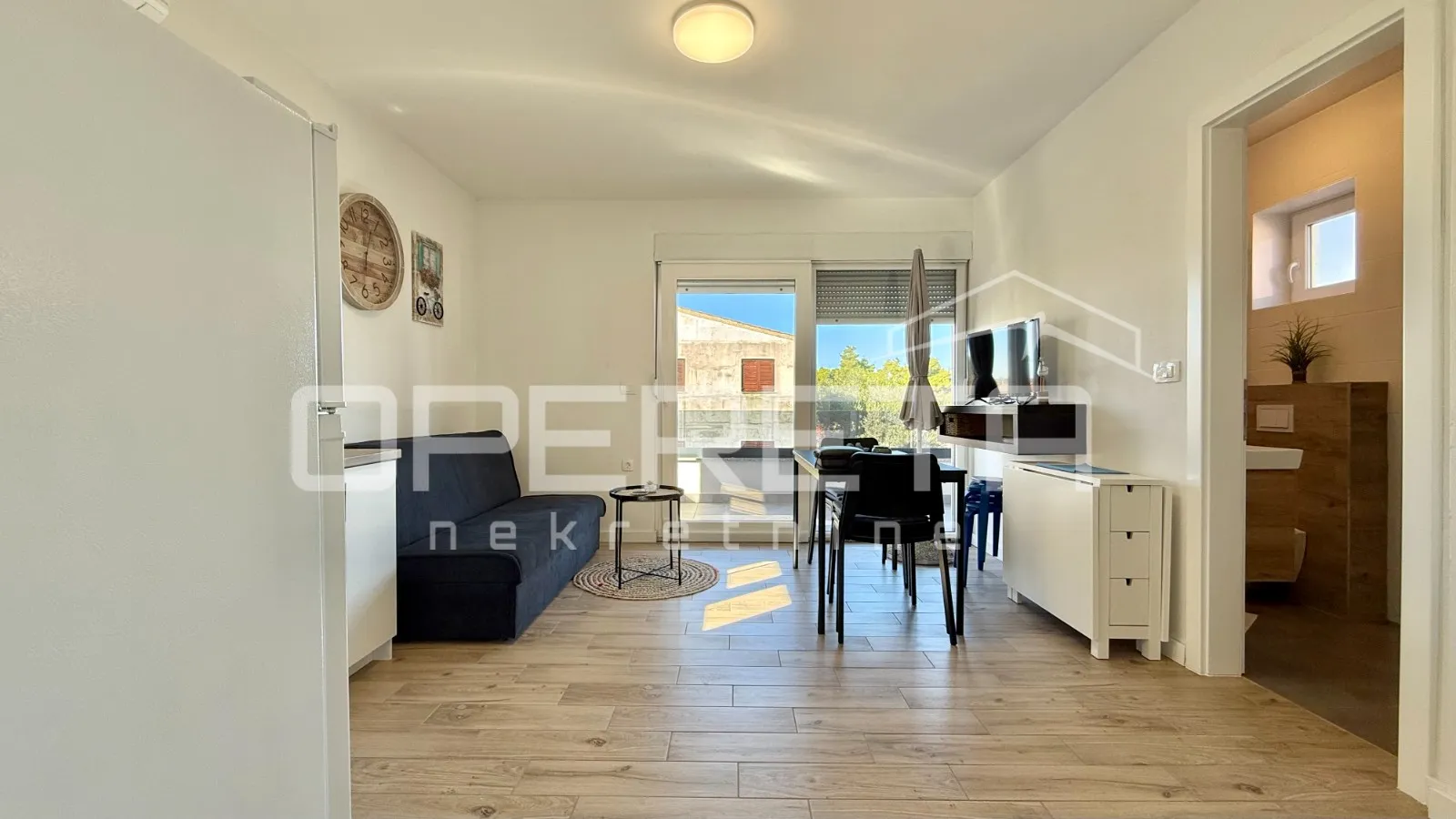 vir – samostojeća kuća s četiri moderno uređena apartmana, 170 m² - slika 32