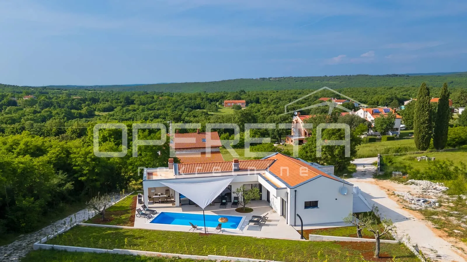 istra, rovinj okolica-moderna prizemnica 3 km od mora - slika 2