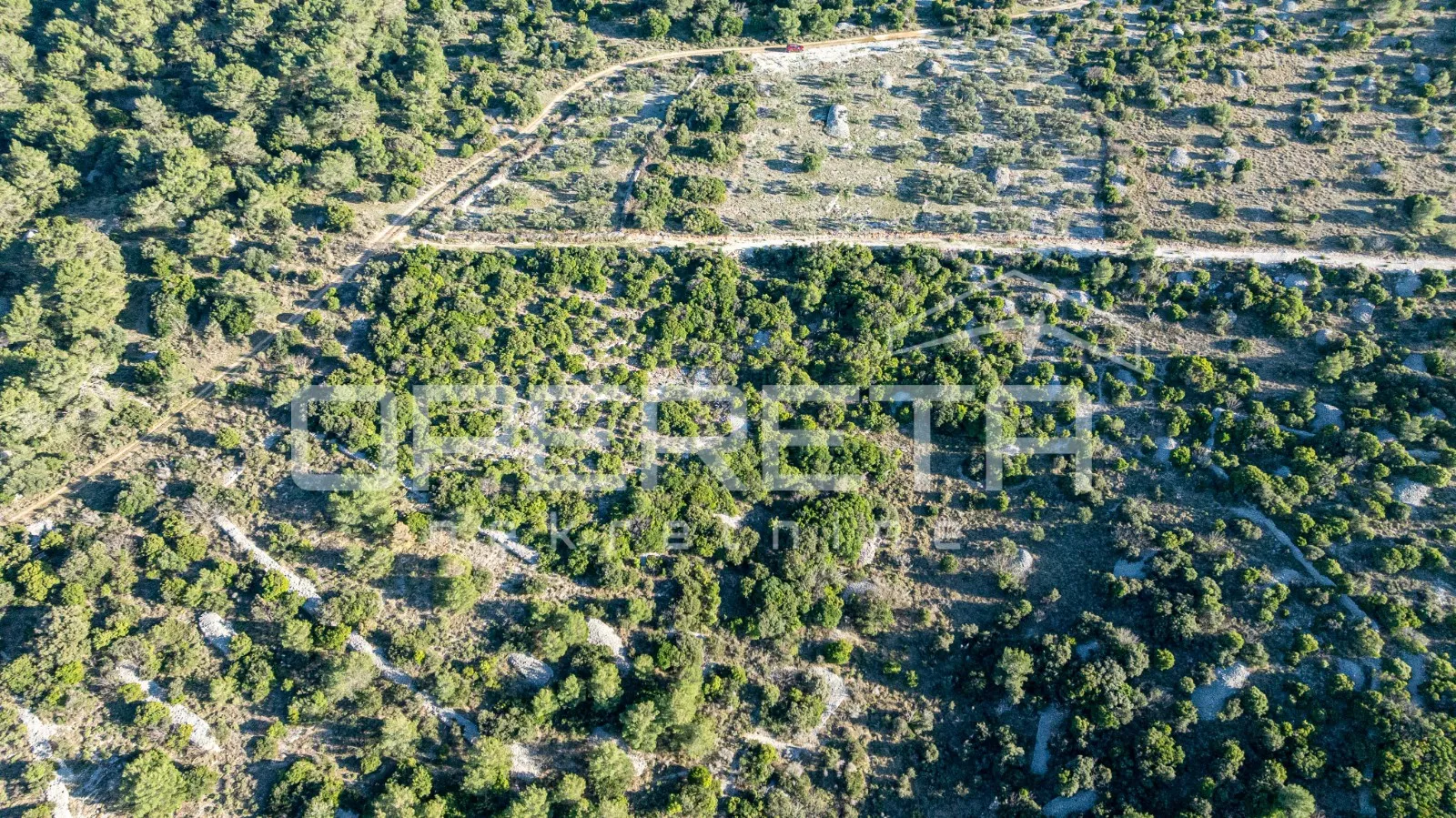 povlja, povlja, 7.647,00 m2, 76.470,00 eur - slika 5