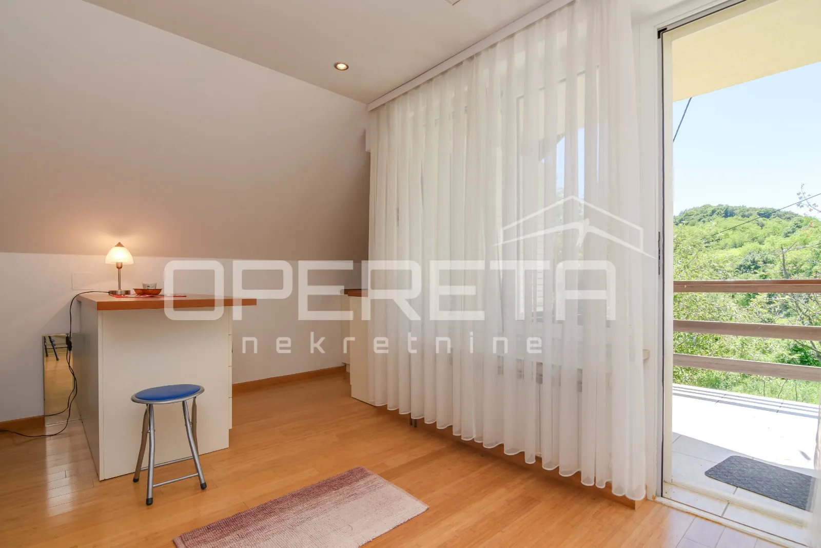 prodaja, kuća za odmor od 103 m2 + autohtona hrastova kuća na parceli od 694 m2 - slika 5