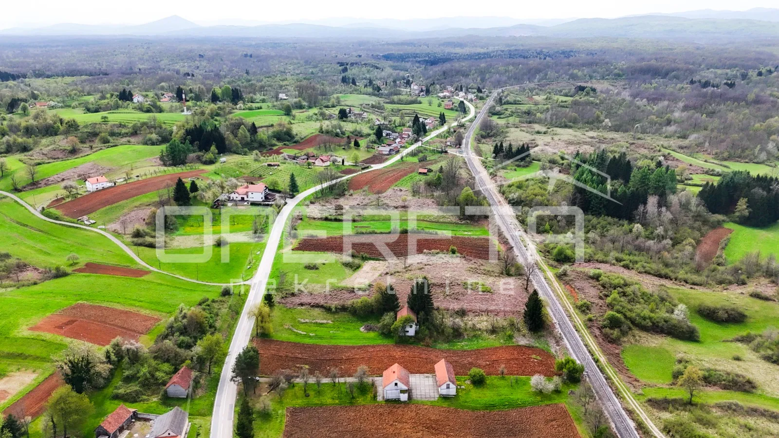 kuća na velikoj parceli srcu prirode, donje dubrave, ogulin - slika 25