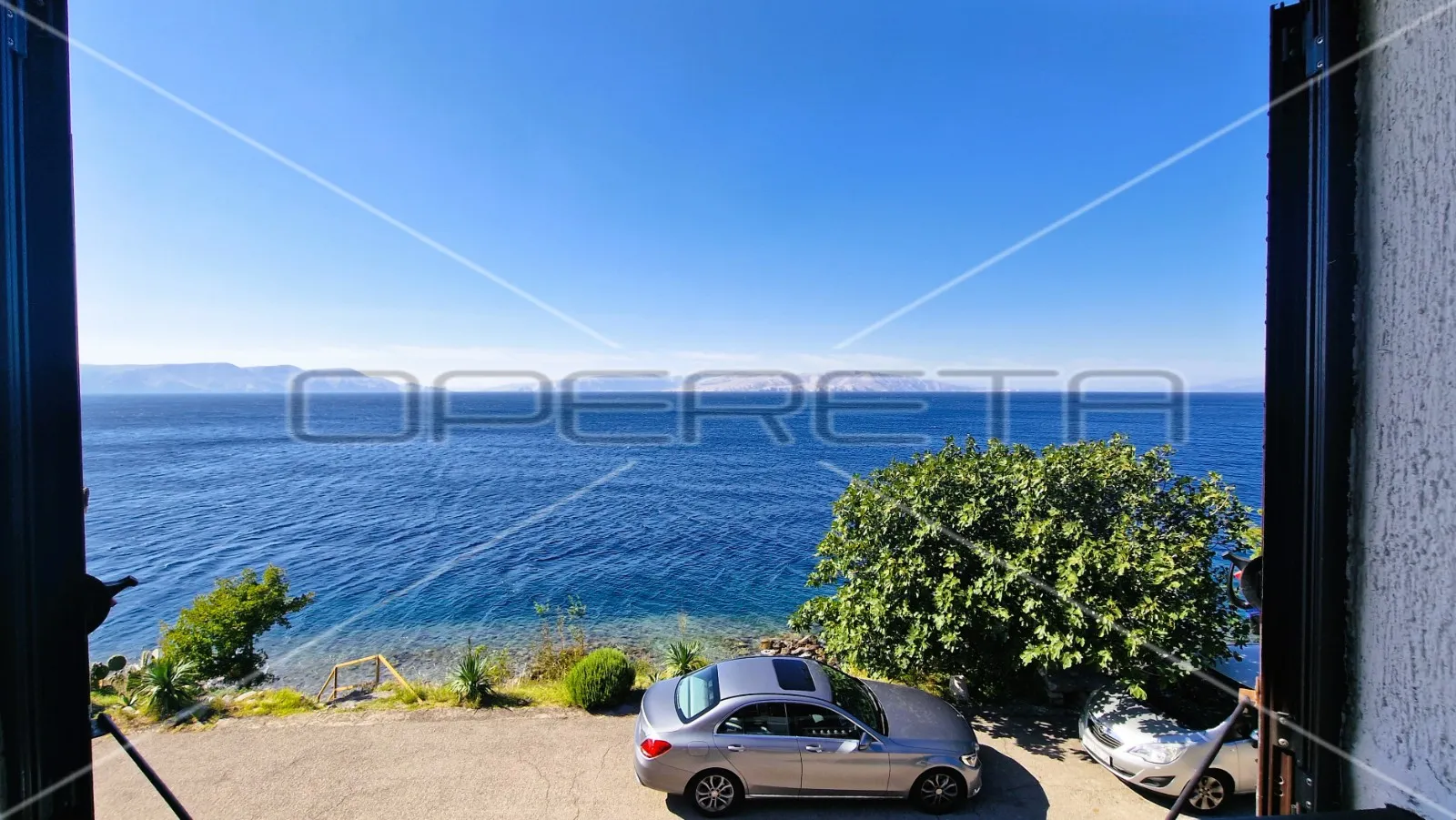 kuća s 4 apartmana, pogled na more, 1. red do mora, plaža, 216 m2,senj - slika 13