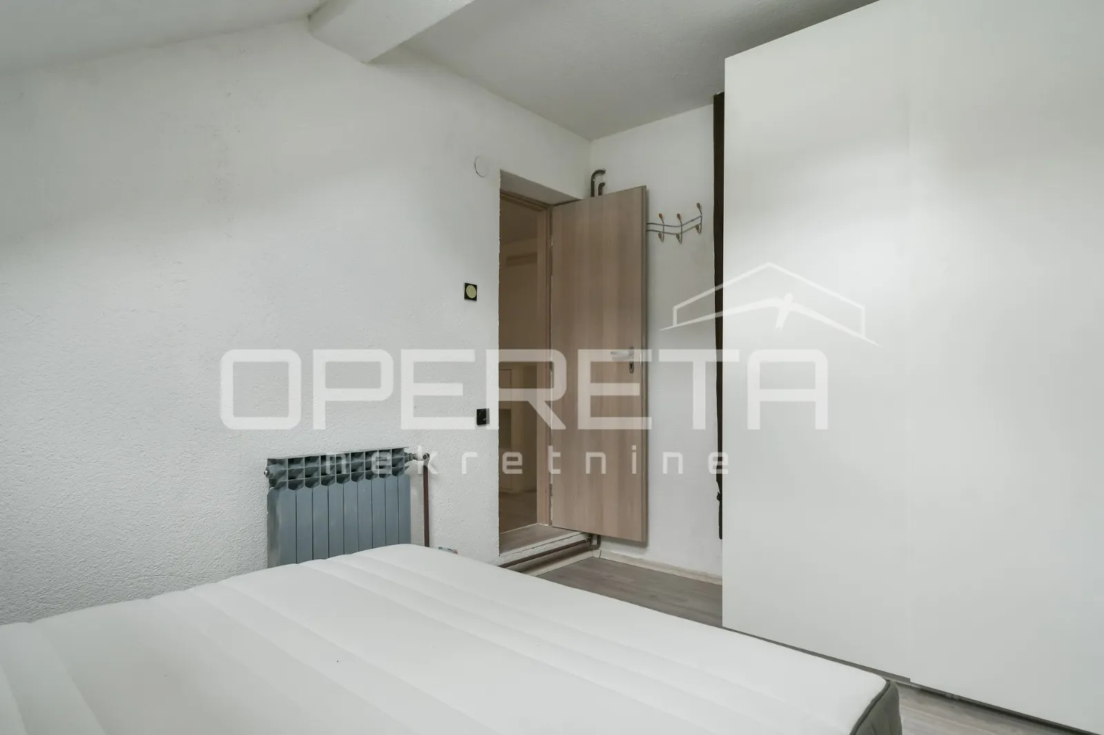 prodaja, stan, zagreb, centar, varšavska (cvjetni trg), 2 stana- jedan pored dru - slika 5