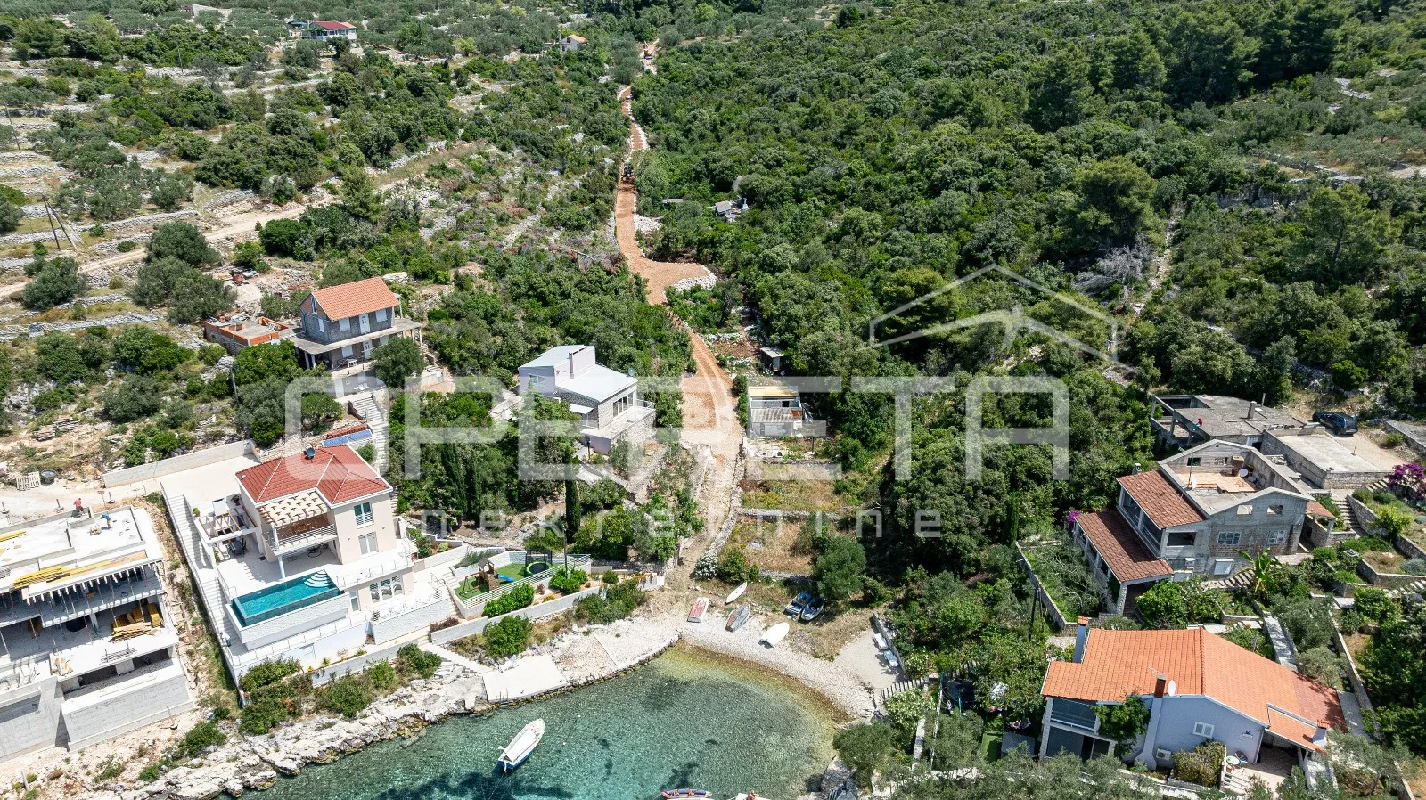 kuća prvi red do mora - uvala stračićica, korčula - slika 25