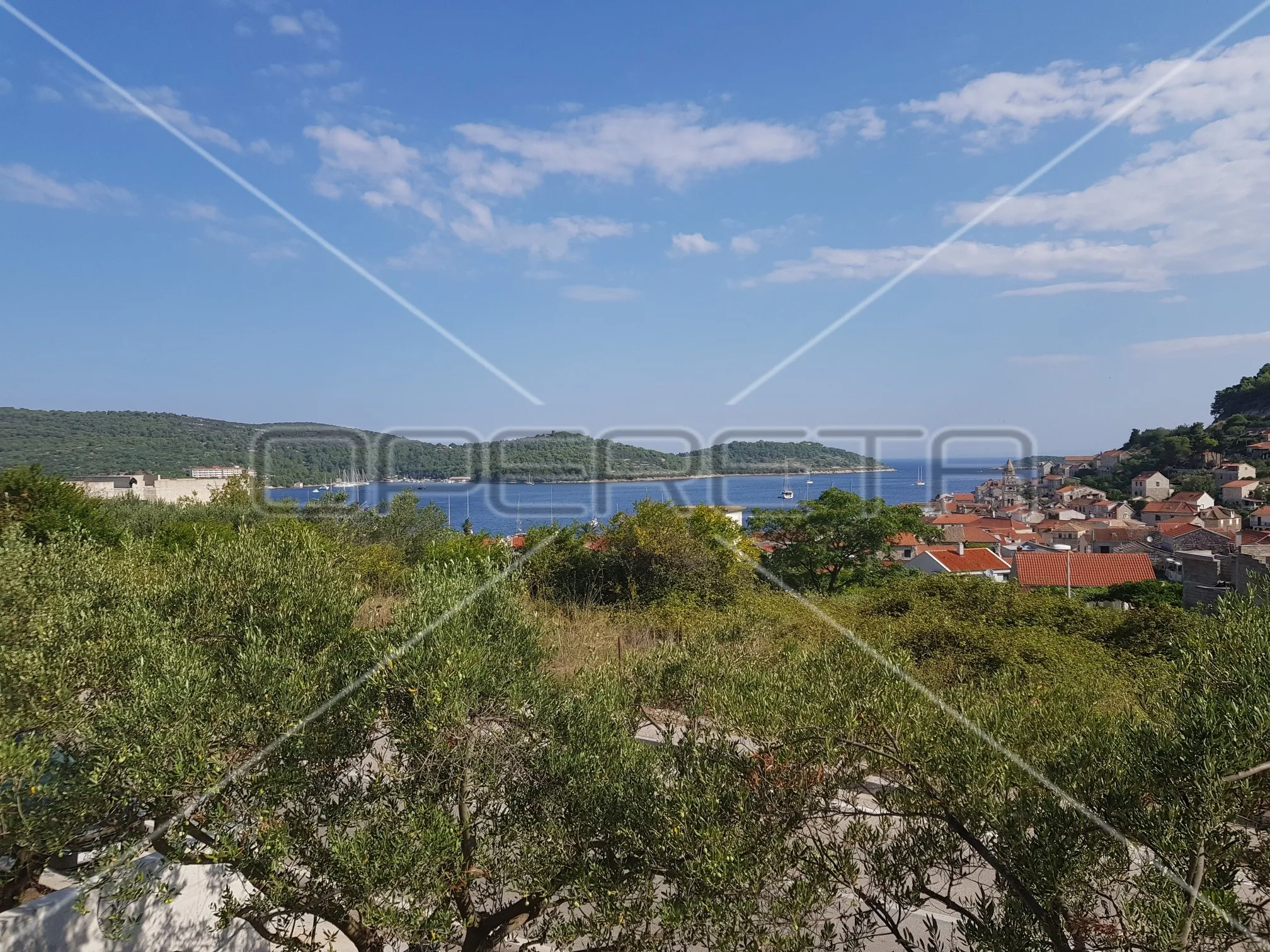 vis kut, nova dizajnerska villa s bazenom i pogledom na more - slika 13