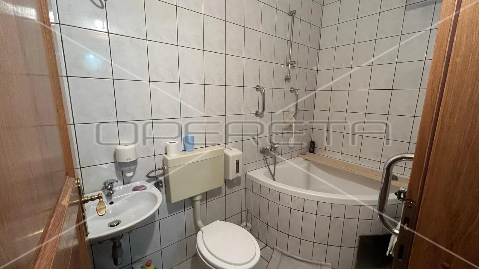 prodaja, ulični lokal, sesvete, varaždinska cesta 54, 231m2 - slika 17