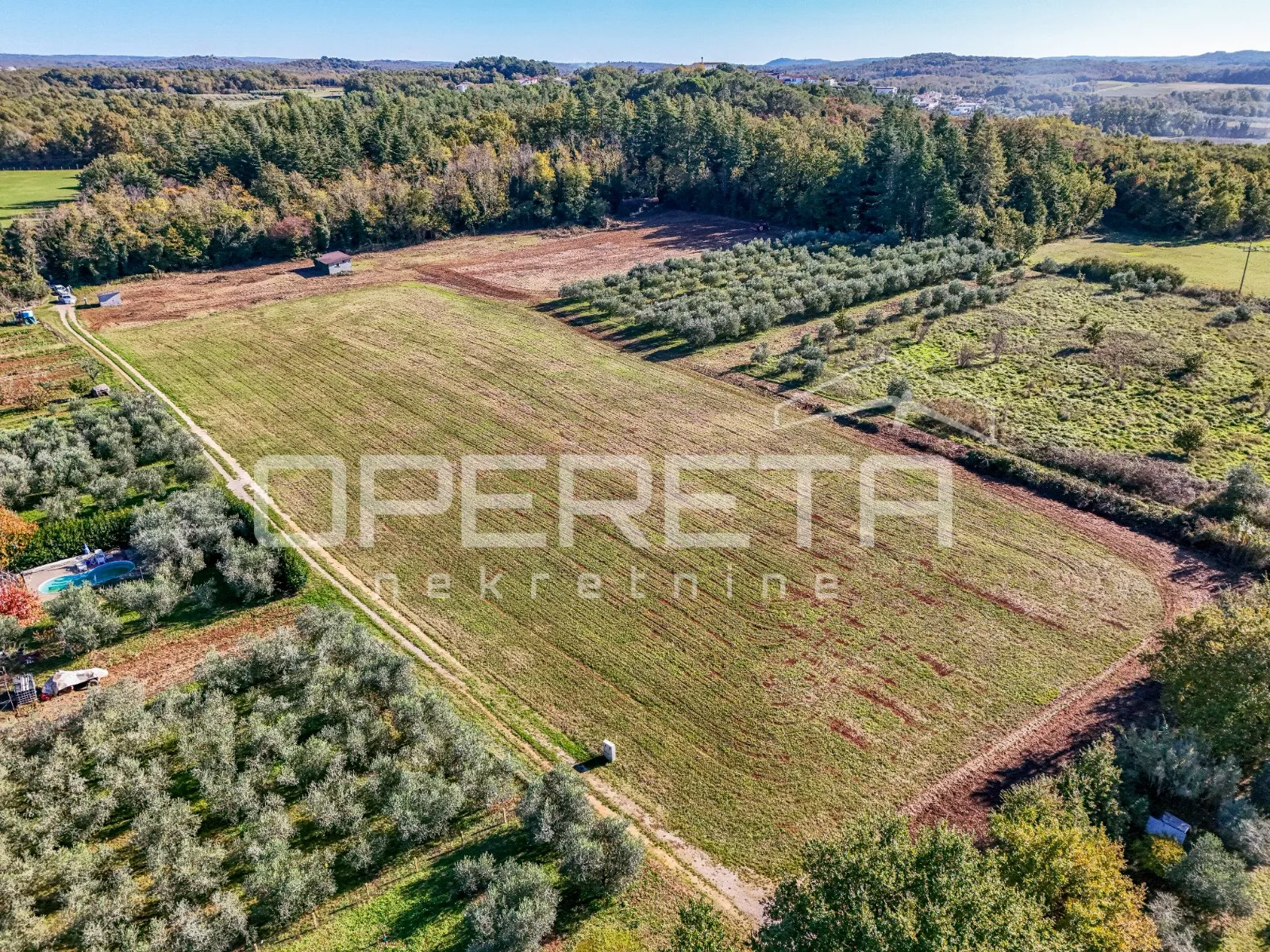 poreč - atraktivno poljoprivredno zemljište s infrastrukturom i maslinikom - slika 5