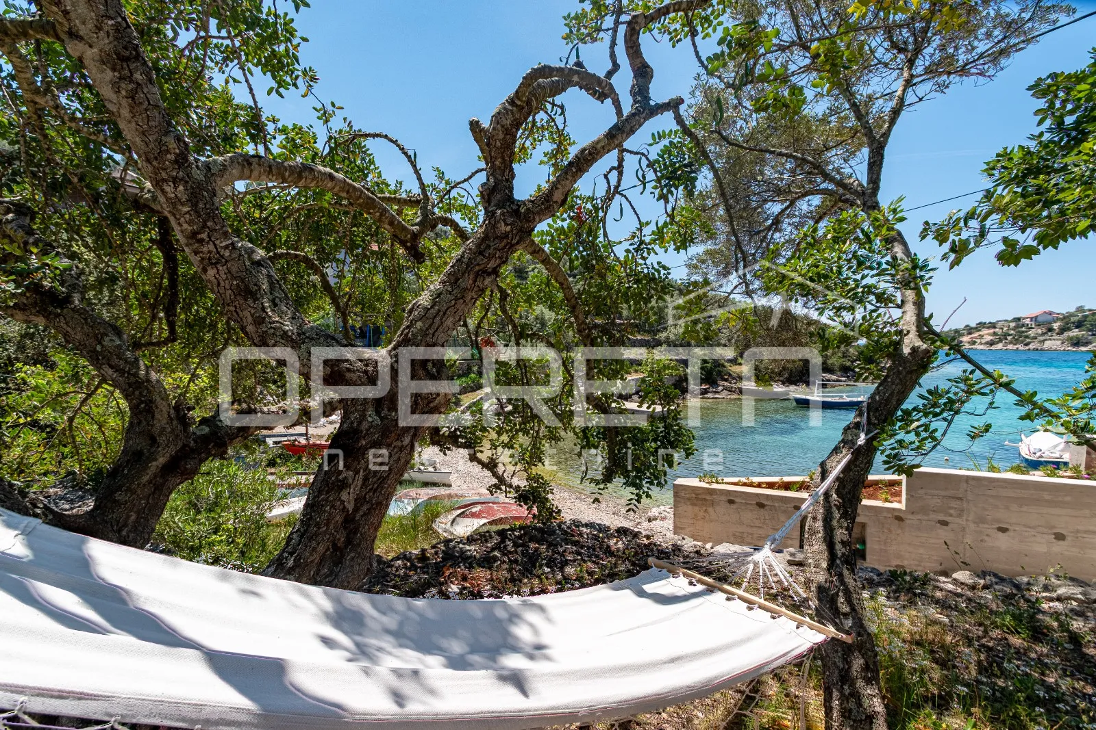kuća prvi red do mora - uvala stračićica, korčula - slika 16