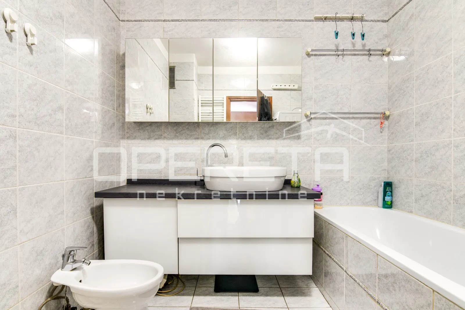 prodaja prekrasnog obiteljskog 4-sobnog stana površine 109 m2 uz park maksimir - slika 9