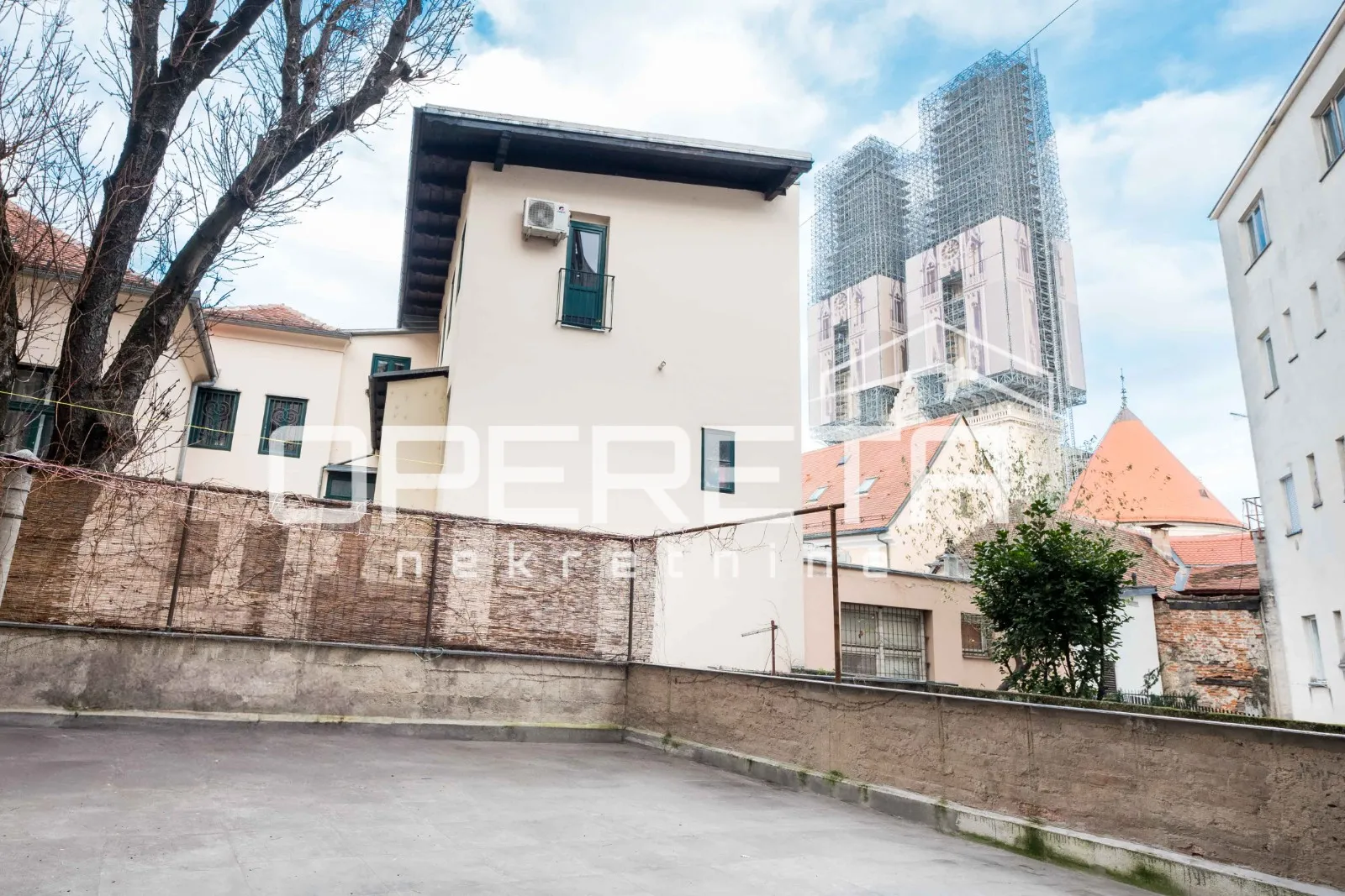 najam, stan, centar, pod zidom, 5s, 162m2 - slika 16