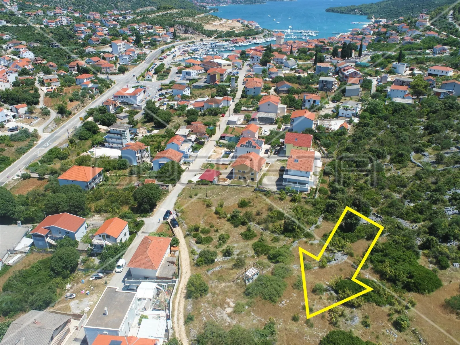 građevinsko zemljište 500 m do mora, marina, trogir - slika 8