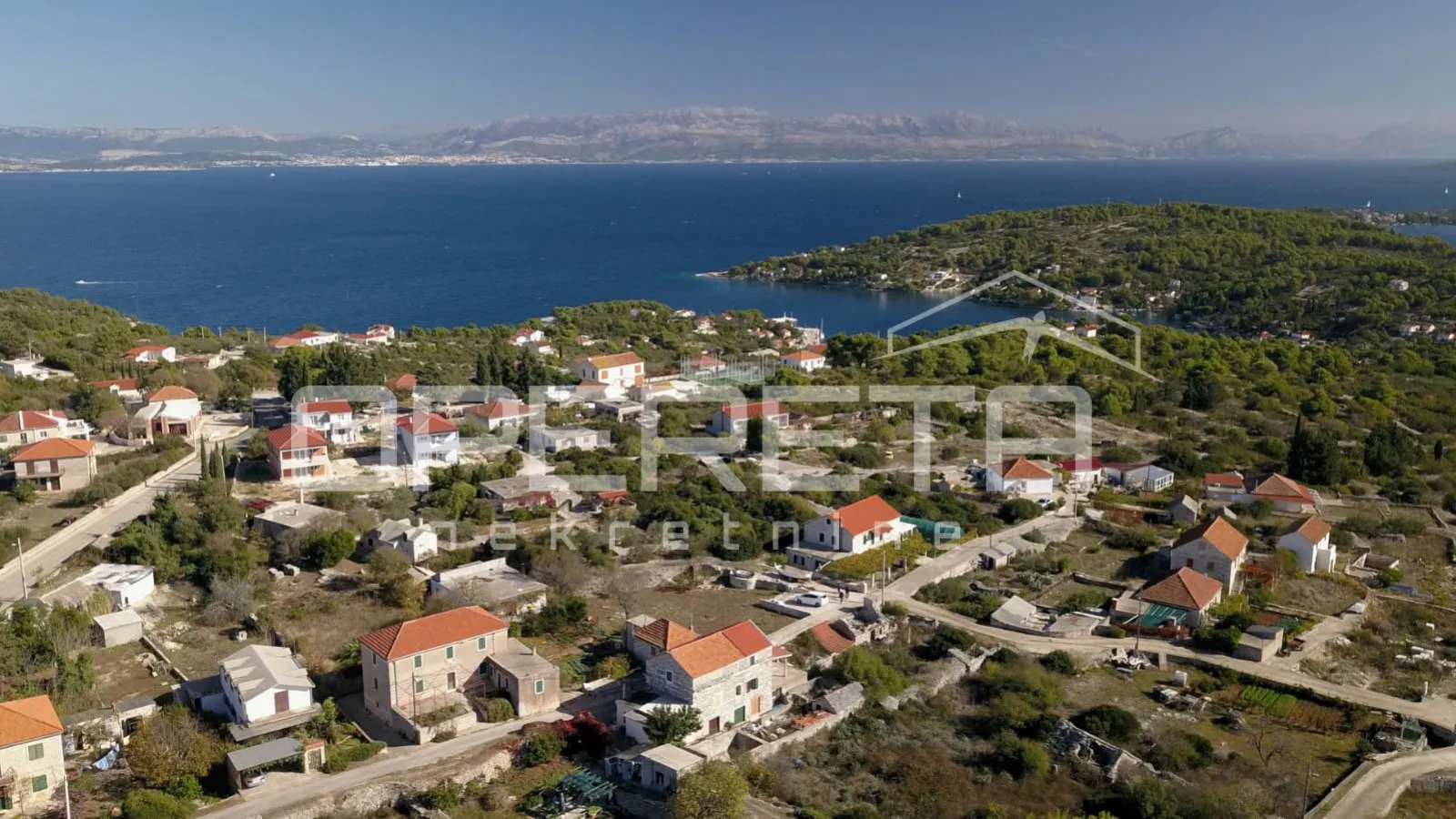 Šarmantna kamena kuća u Grohotama, Šolta - Grohote