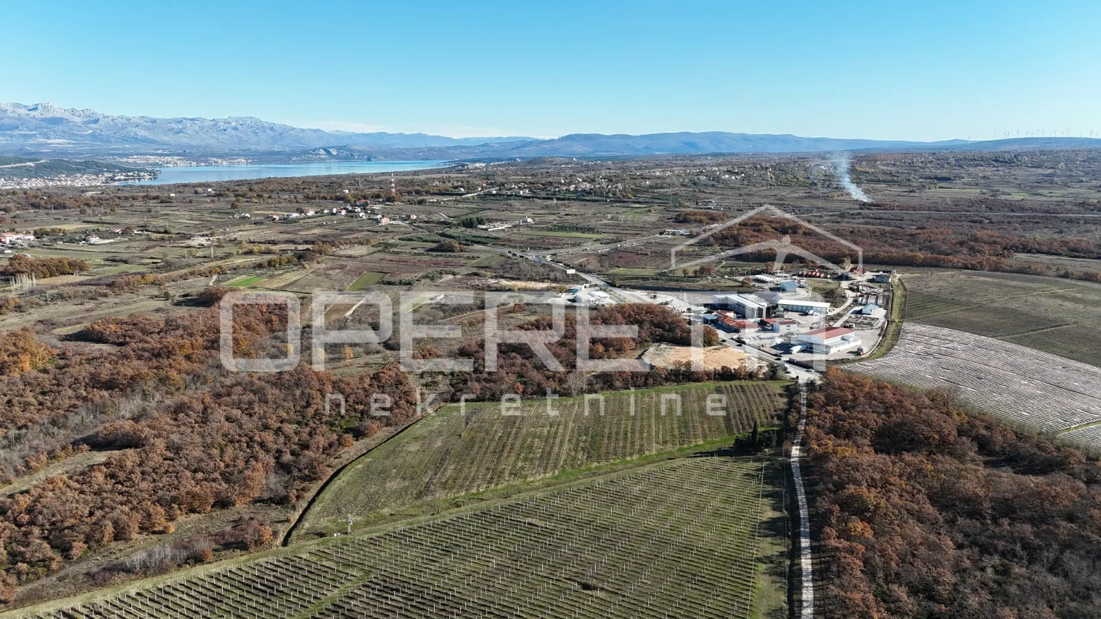 posedarje – gospodarsko zemljište 25.000 m² uz magistralu, top lokacija - slika 3