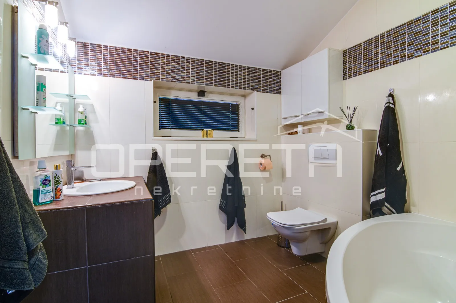 prodaja, kuća, gajnice, jamine, samostojeća, 340m2 - slika 22