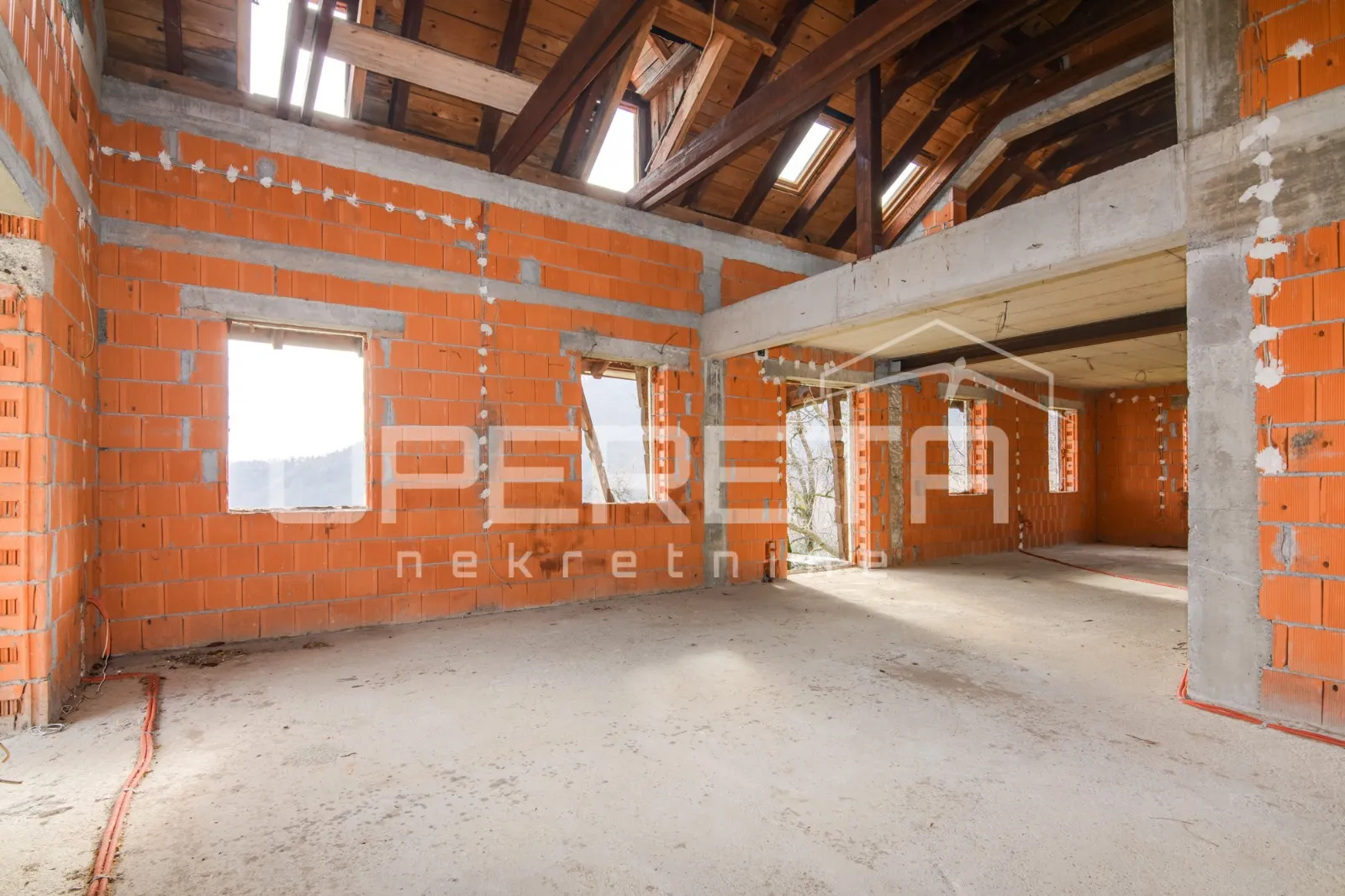 poljanica okićka, zgrada, 690.000,00 eur - slika 36