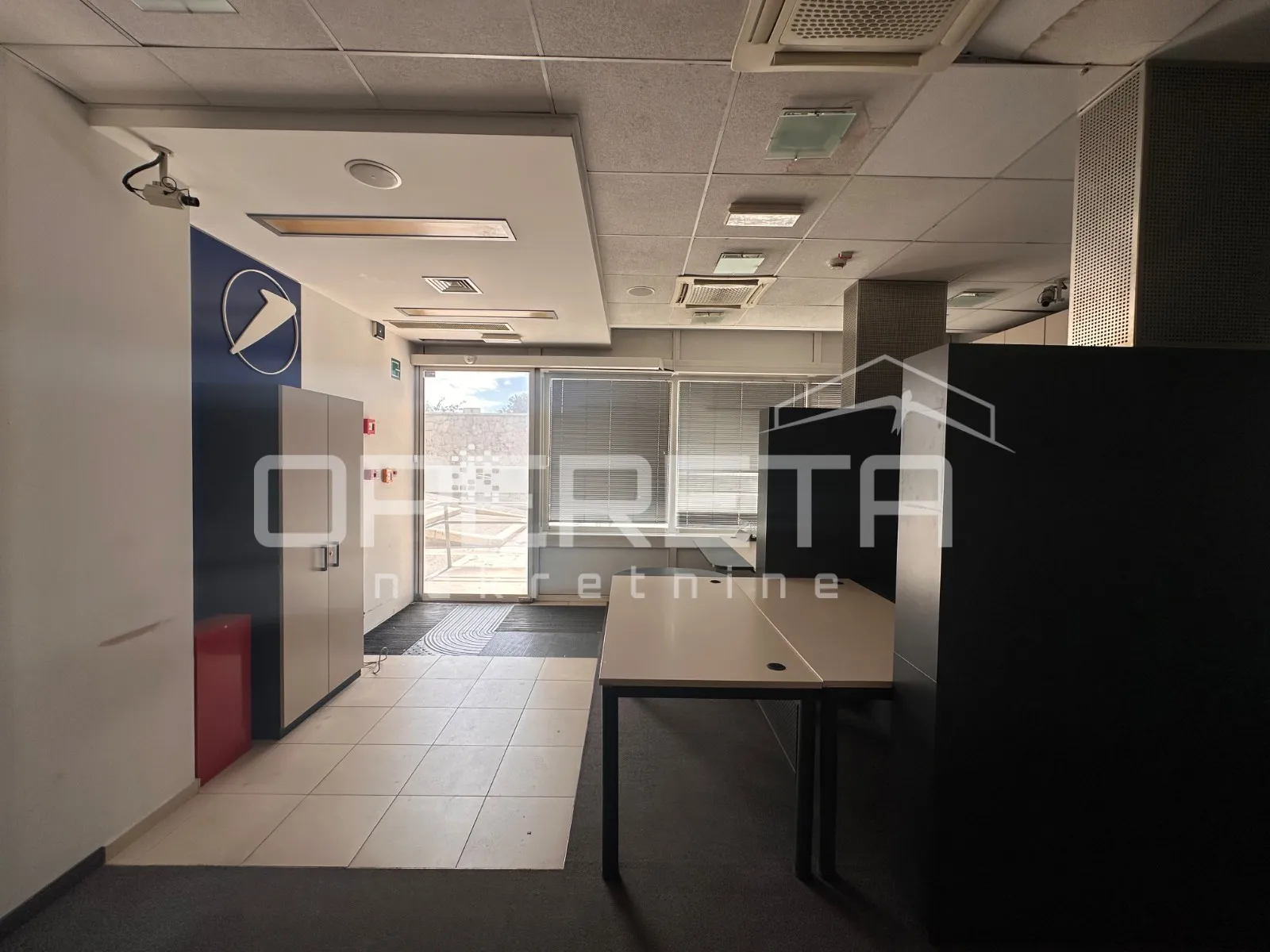 prostrani poslovni prostor 253 m² – split, atraktivna lokacija - slika 2