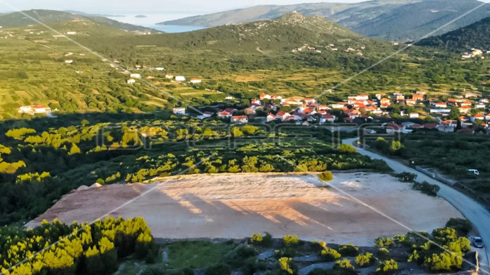 jedinstvena prilika, poljoprivredno zemljište s pogledom na more, 12.938m2 - slika 17