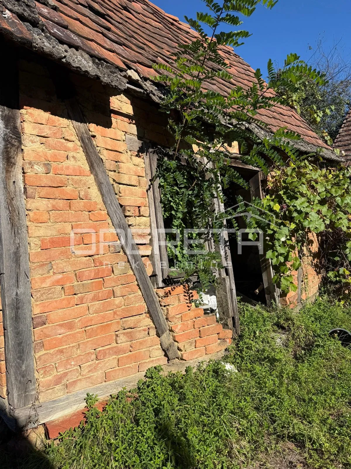 zemljište s dozvolom i započetom gradnjom – okolica čazme - slika 4