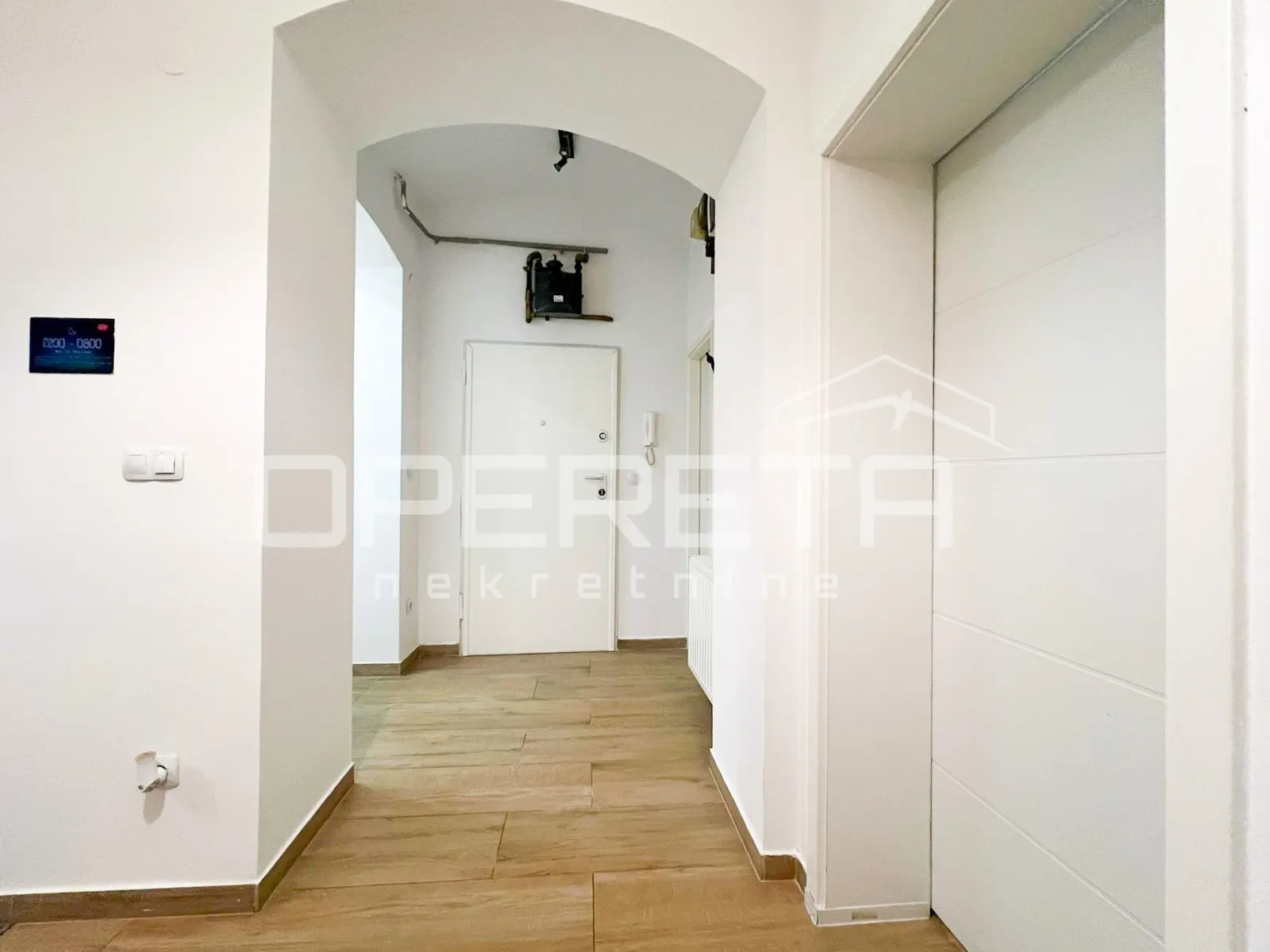 prodaja, stan, centar, palmotićeva ulica , 2s, 45m2 - slika 8