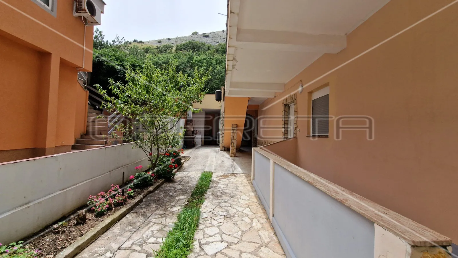 investicija, apartmanski objekt, pogled, parking, konoba, pag, 363 m2, - slika 15