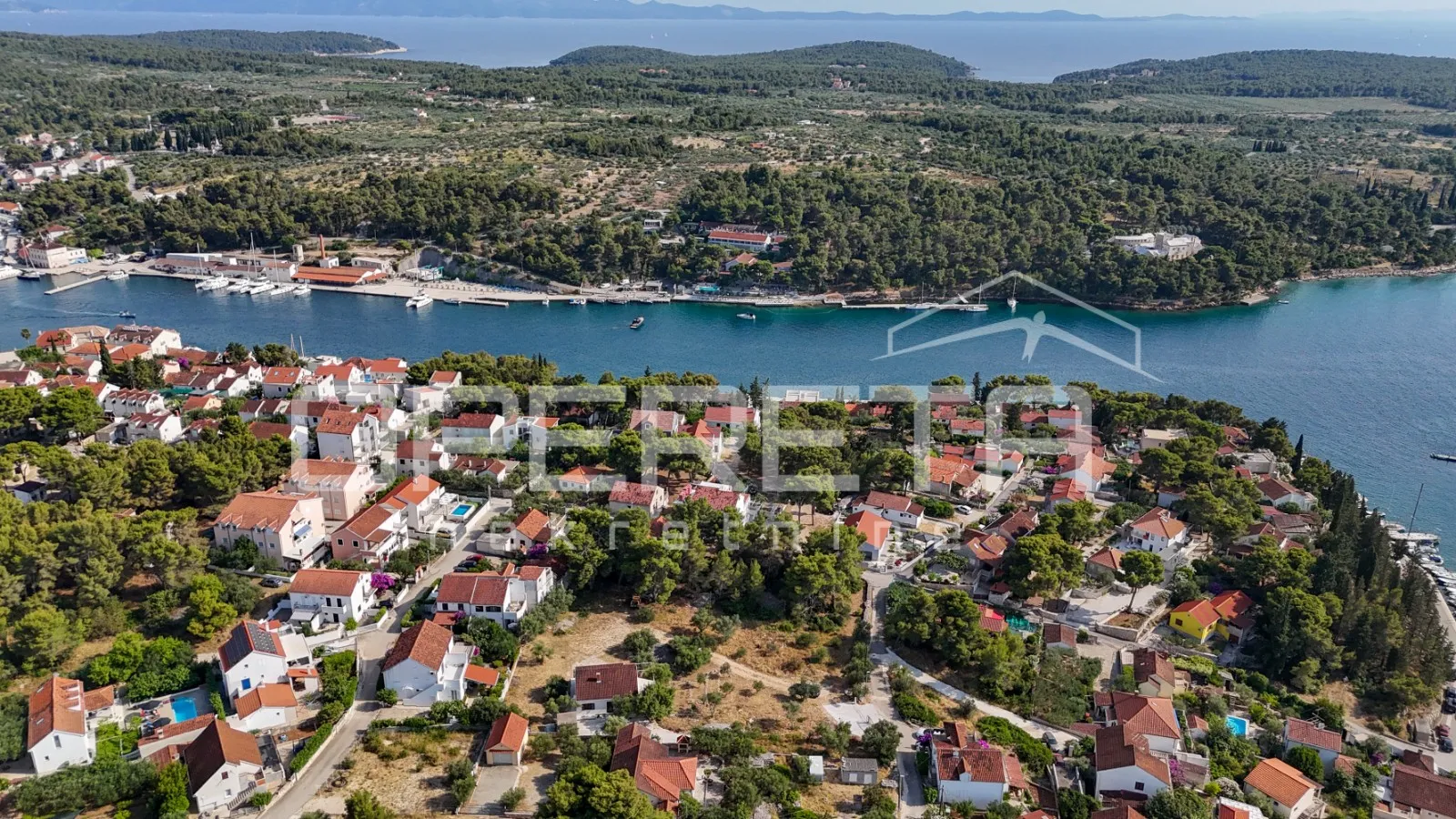 uživajte u ljepoti brača – građevinsko zemljište s infrastrukturom, milna - slika 23