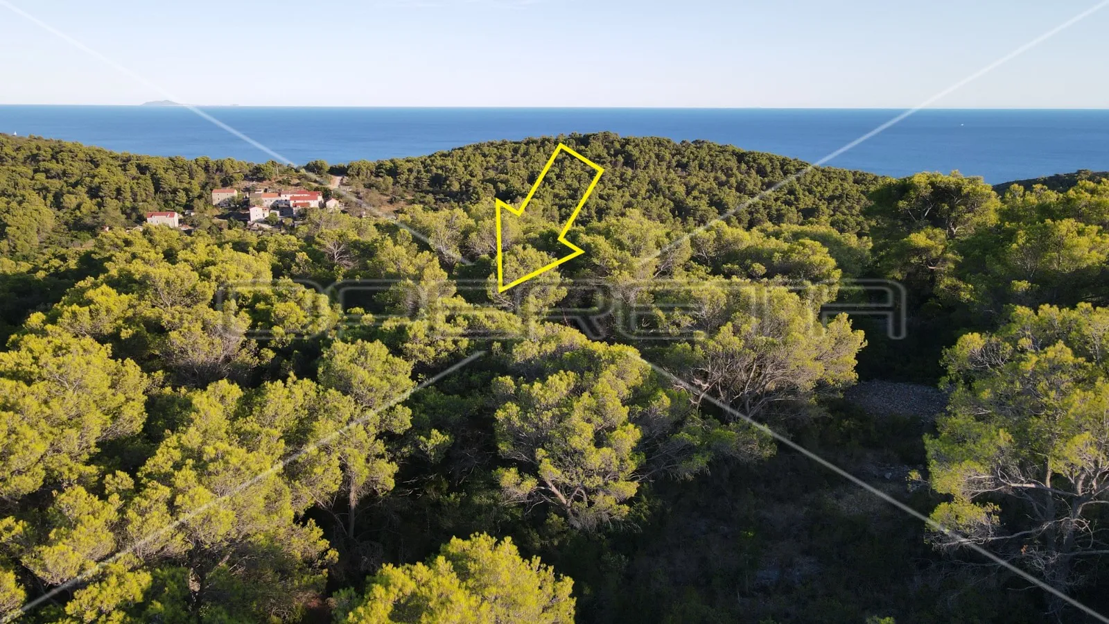 zemljište 4.105 m2, pravilan oblik i otovoren pogled na more, otok vis - slika 9