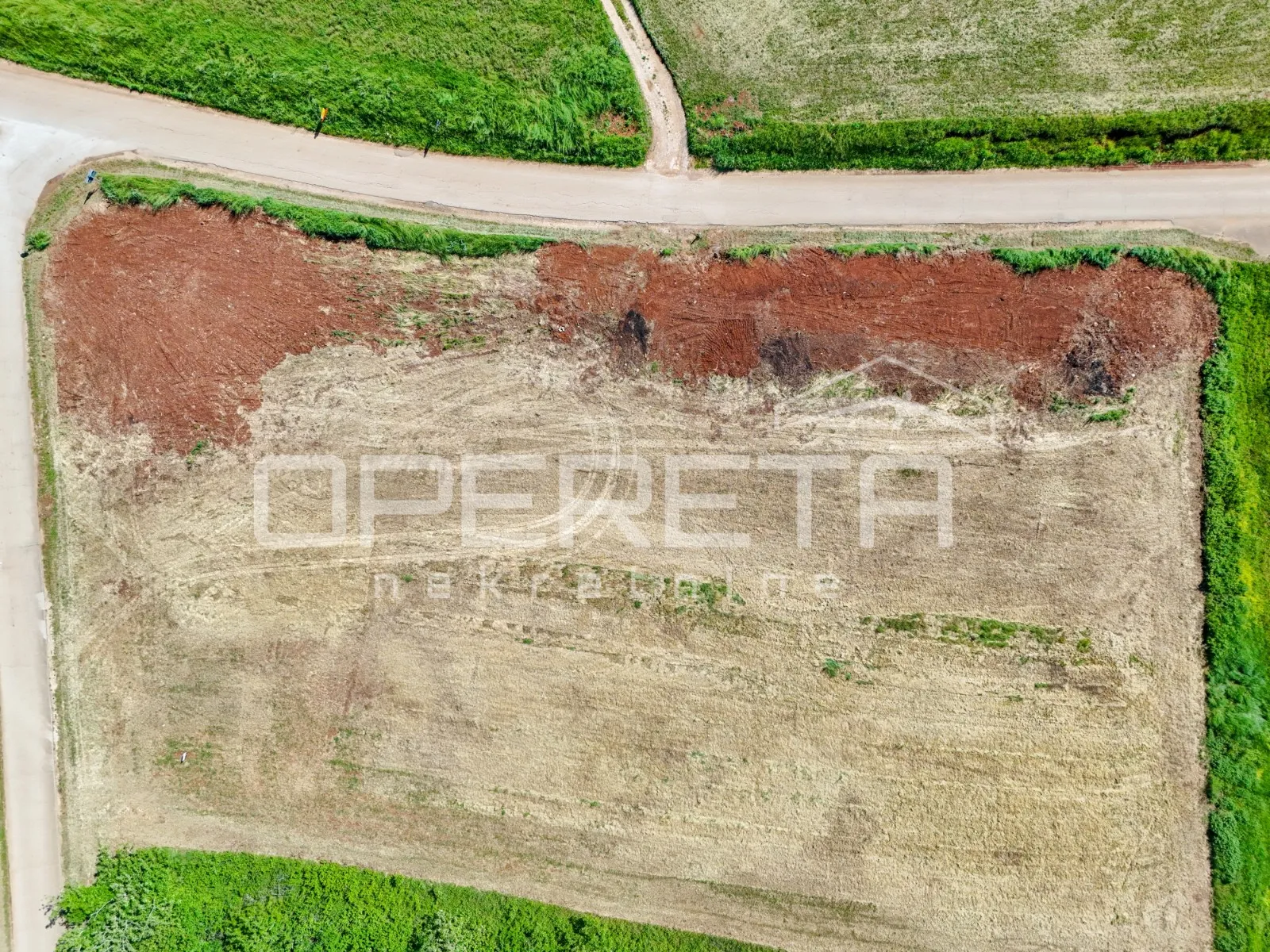 istra- vikend zemljište u blizini brtonigle - slika 2