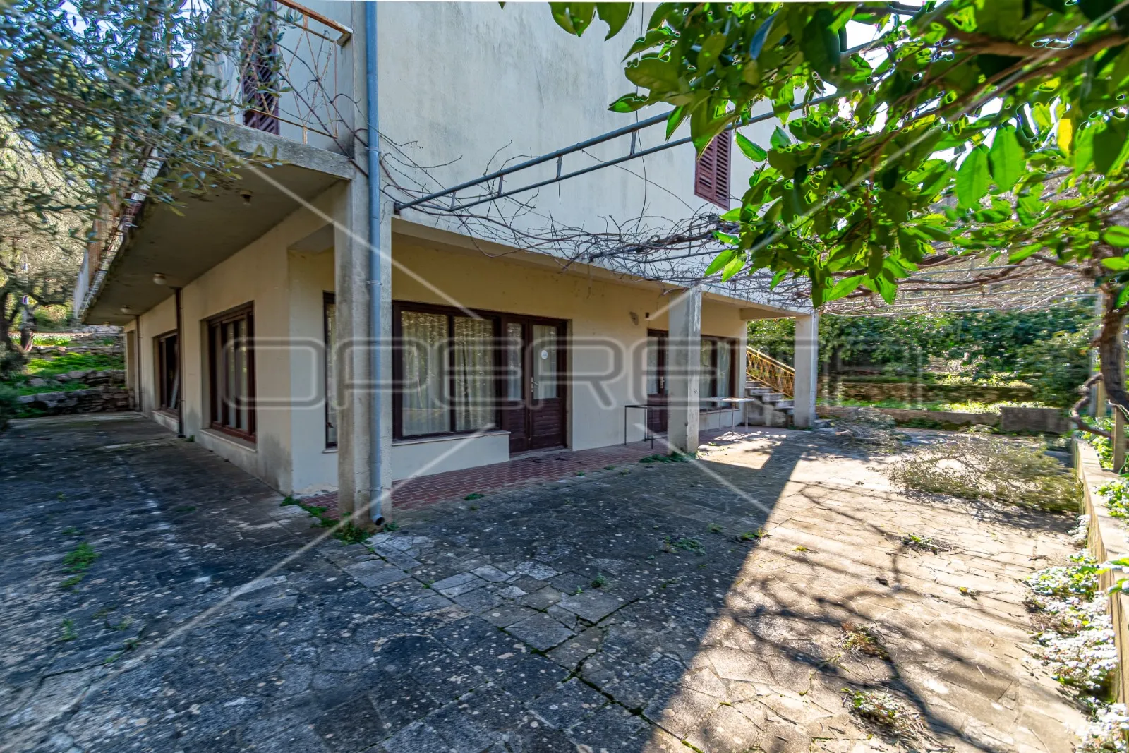 investicija, kuća sa poslovnim prostorom, žrnovska banja, otok korčula - slika 15