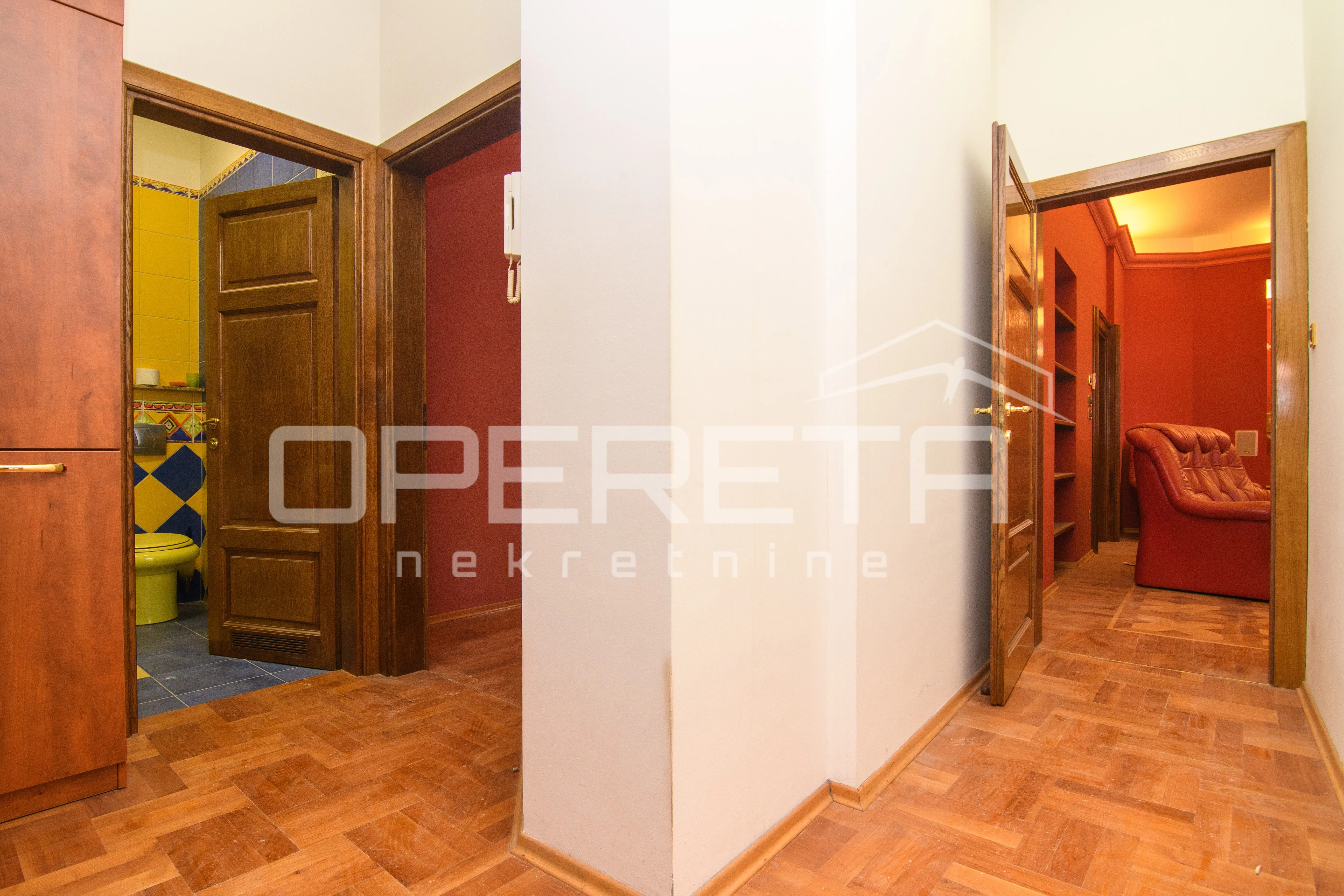 ured, zakup, centar, 186 m2, garaža, parking - slika 11