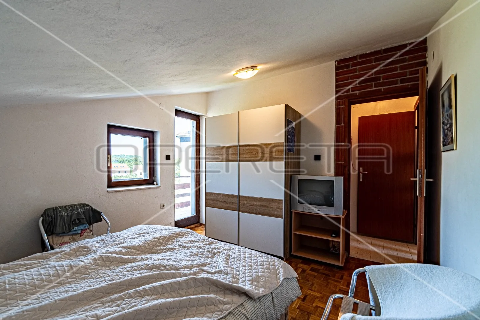 kuća sa 7 apartmana, 250 m do mora, lumbarda - slika 34