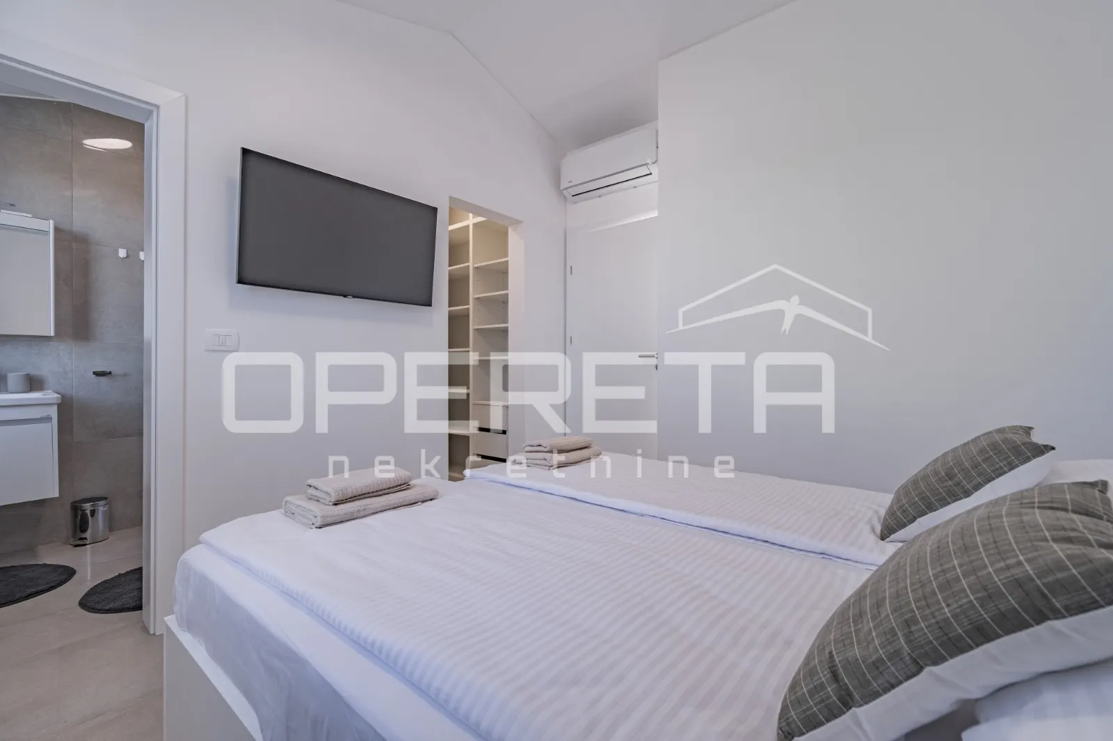 prodaja, kuća, momjan, momjan, dvojni objekt, 231m2 - slika 13