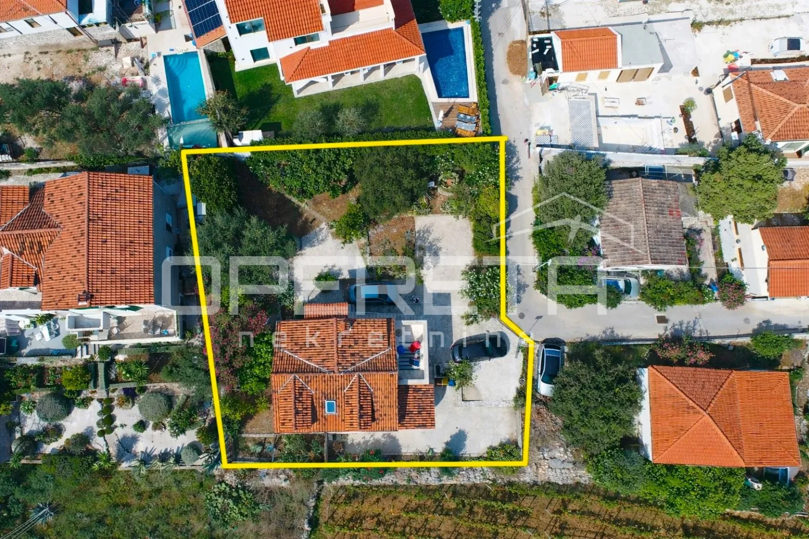 supetar, kuća 200 m2, 150 m od plaže, parcela 610 m2 - slika 24