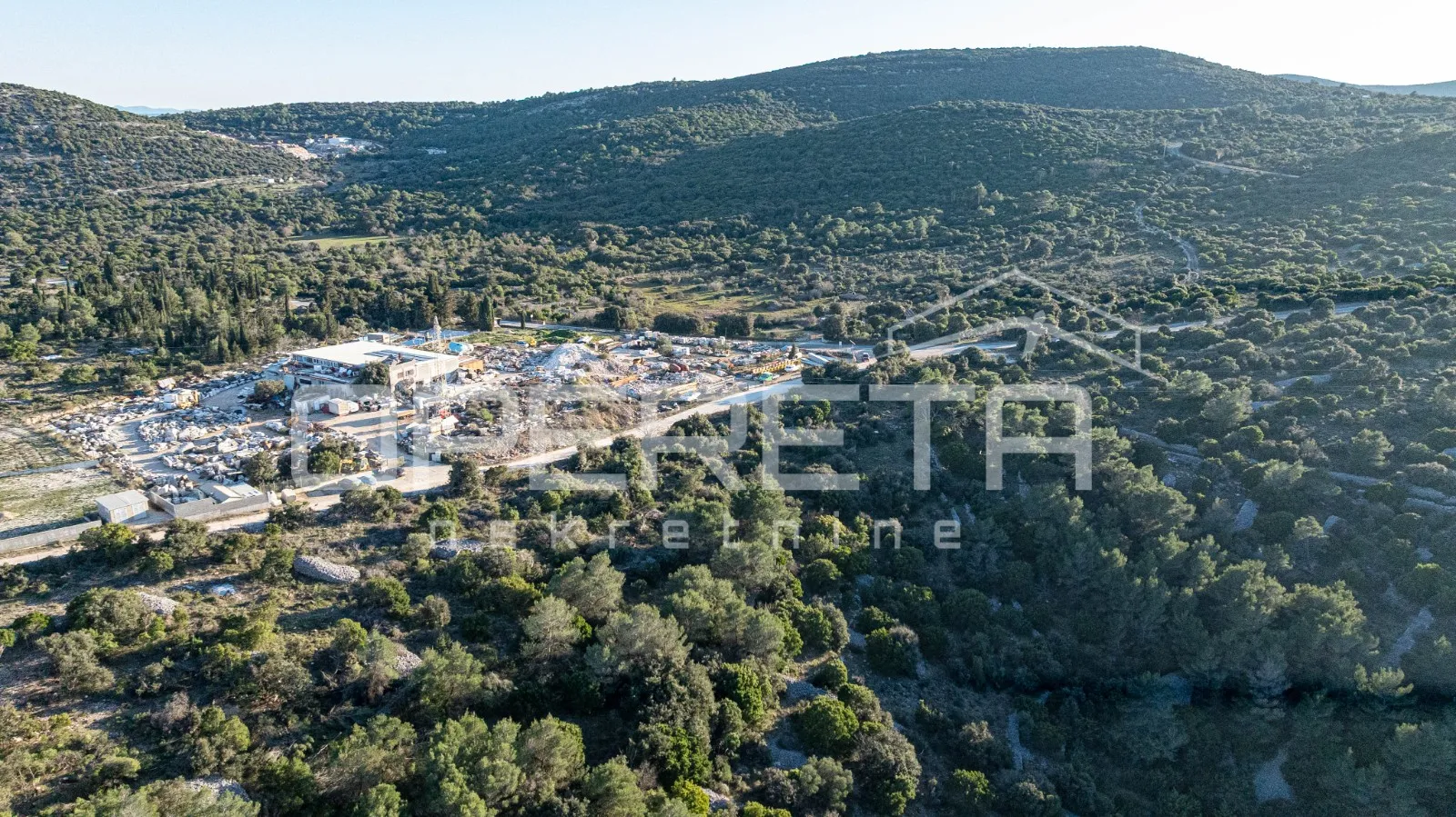 povlja, povlja, 2.079,00 m2, 20.790,00 eur - slika 2