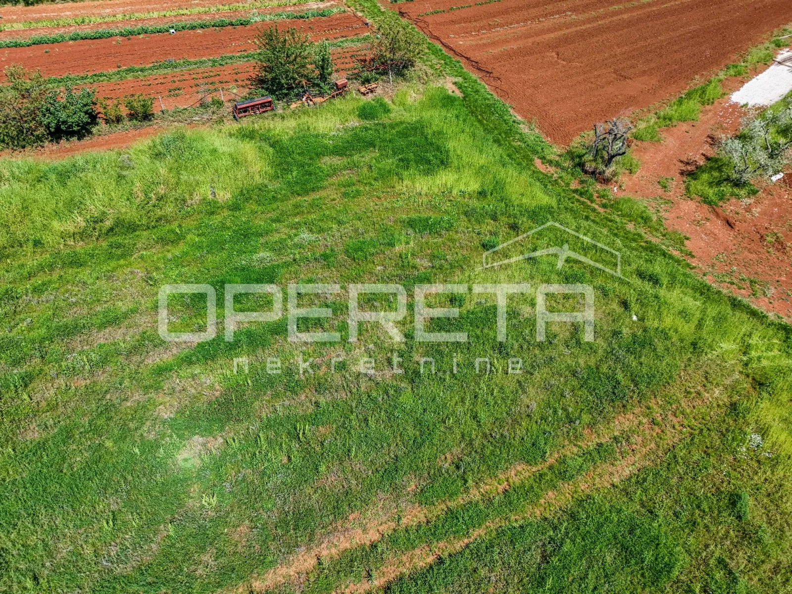 istra, kaštelir, zemljište s građevinskom dozvolom - slika 4