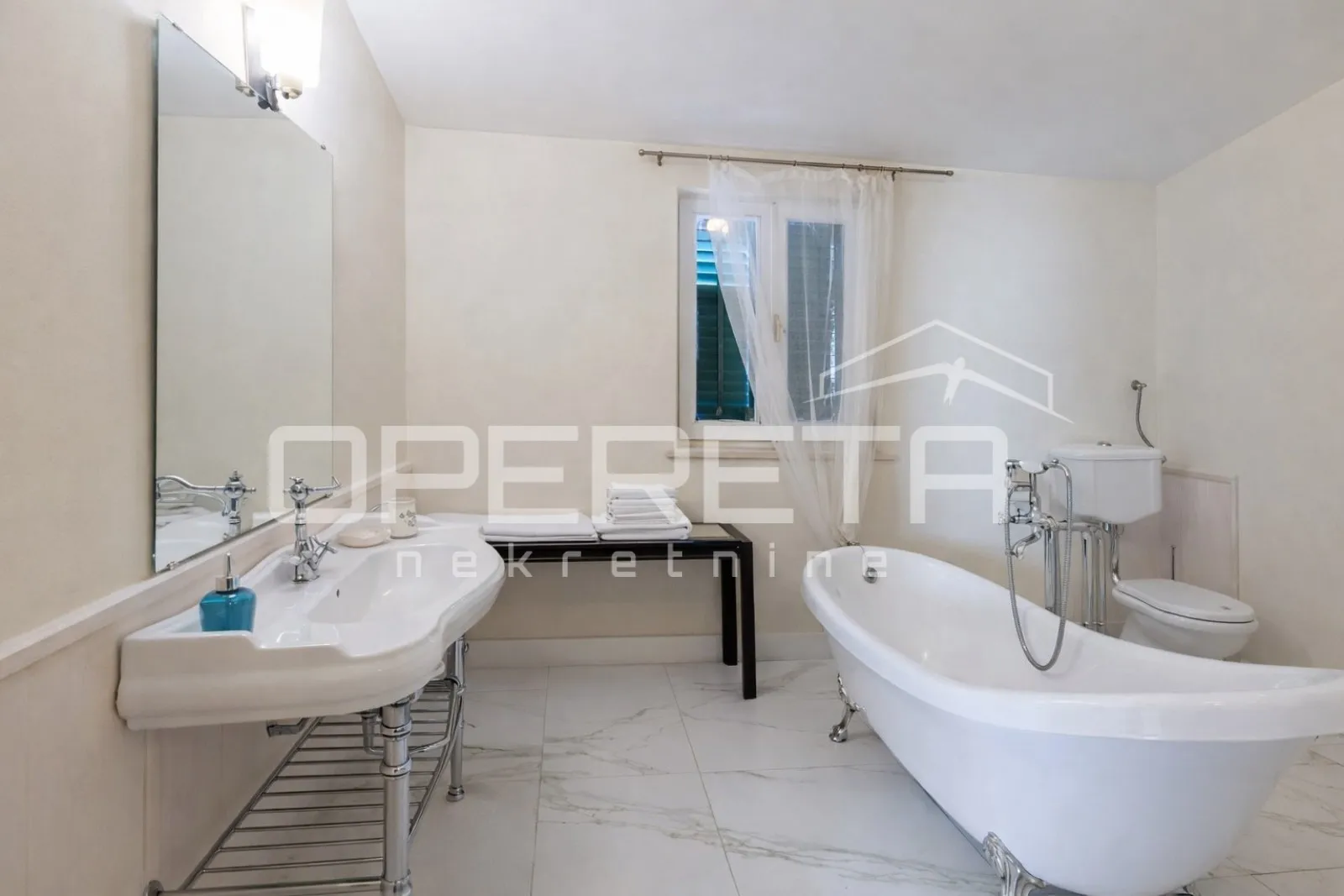 penthouse na samoj obali baćinkih jezera, baćina, ploče - slika 13