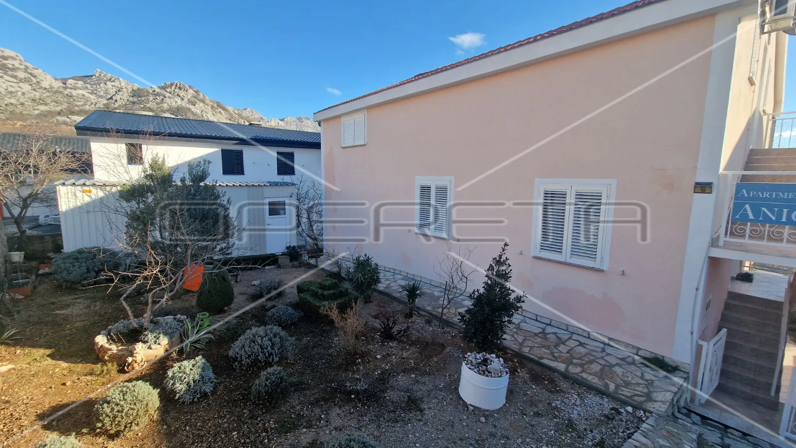 apartmanski objekt s otvorenim pogledom na more, karlobag, 350 m2 - slika 12