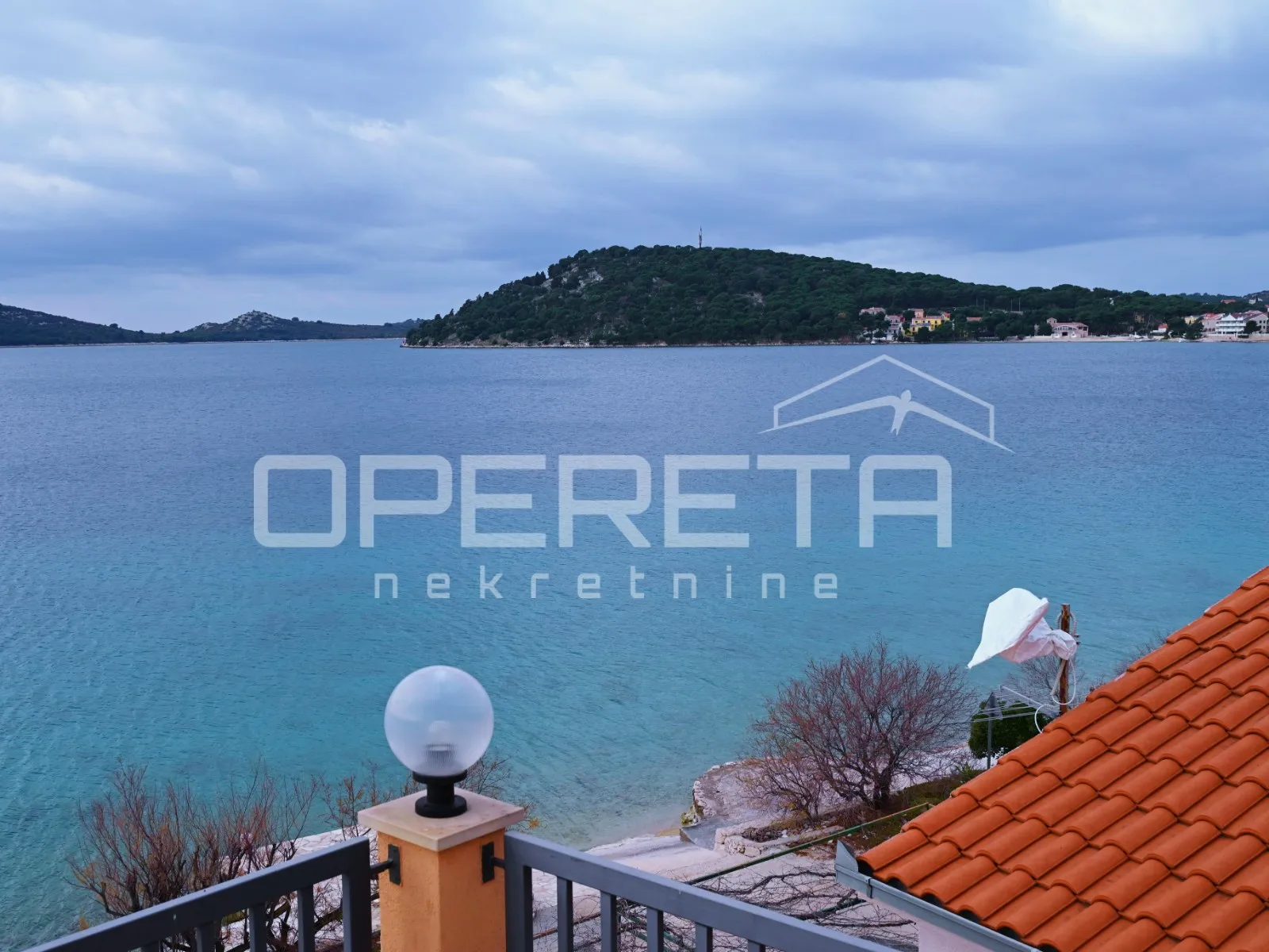 prvi red do mora, kuća s 4 apartmana, zatoglav - slika 8