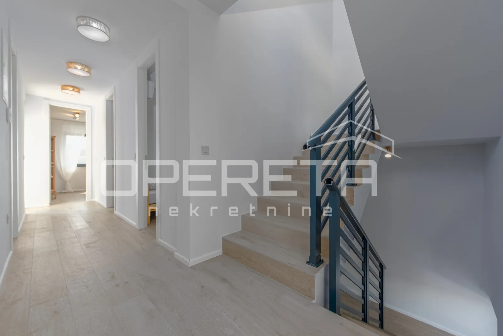 moderna vila s bazenom 217 m2, poljica brig, zadar - slika 25