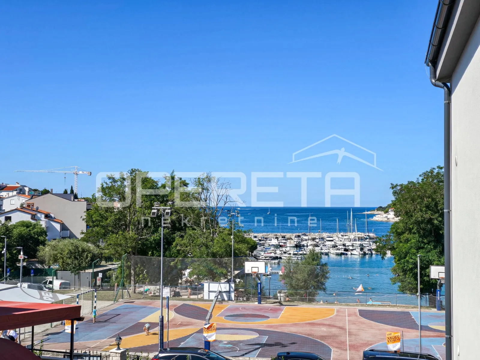 istra, pješčana uvala - stan prvi red do mora - slika 17