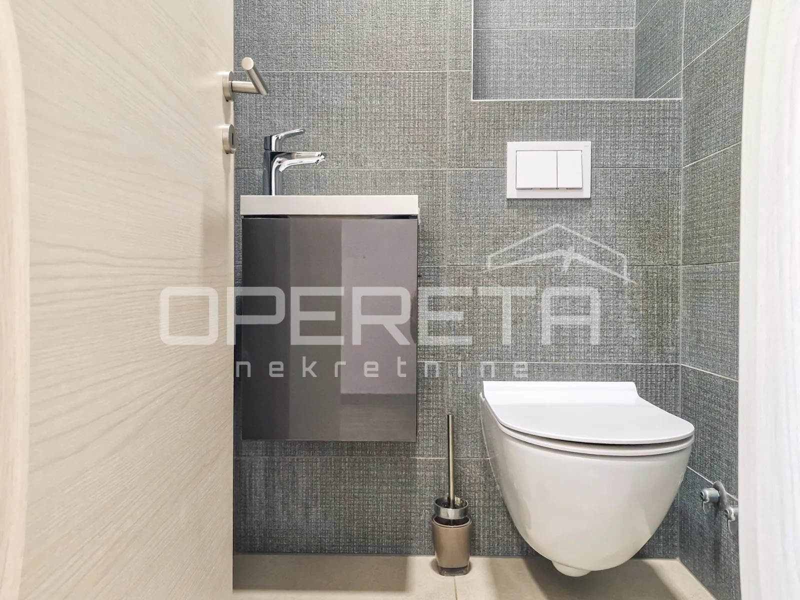 žrnovska banja, korčula, stan 125 m2, pogled na more, garaža - slika 20