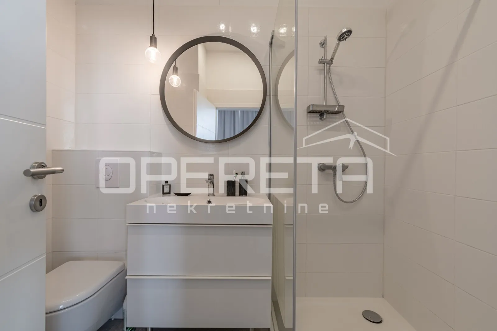 istra, umag - impresivni studio apartman s otvorenim pogledom na more i grad - slika 8