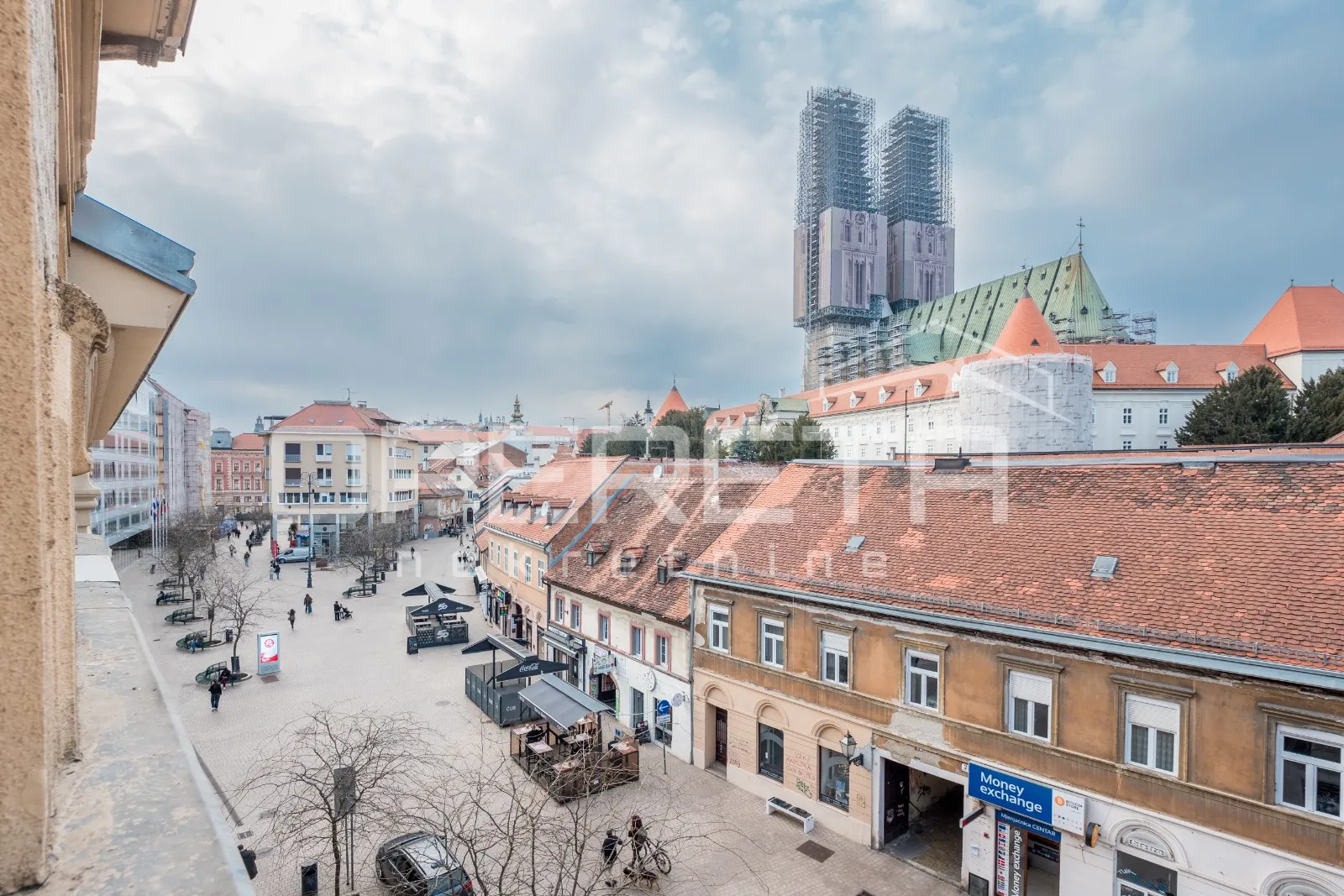 Stan, strogi centar, 59m2, najam
