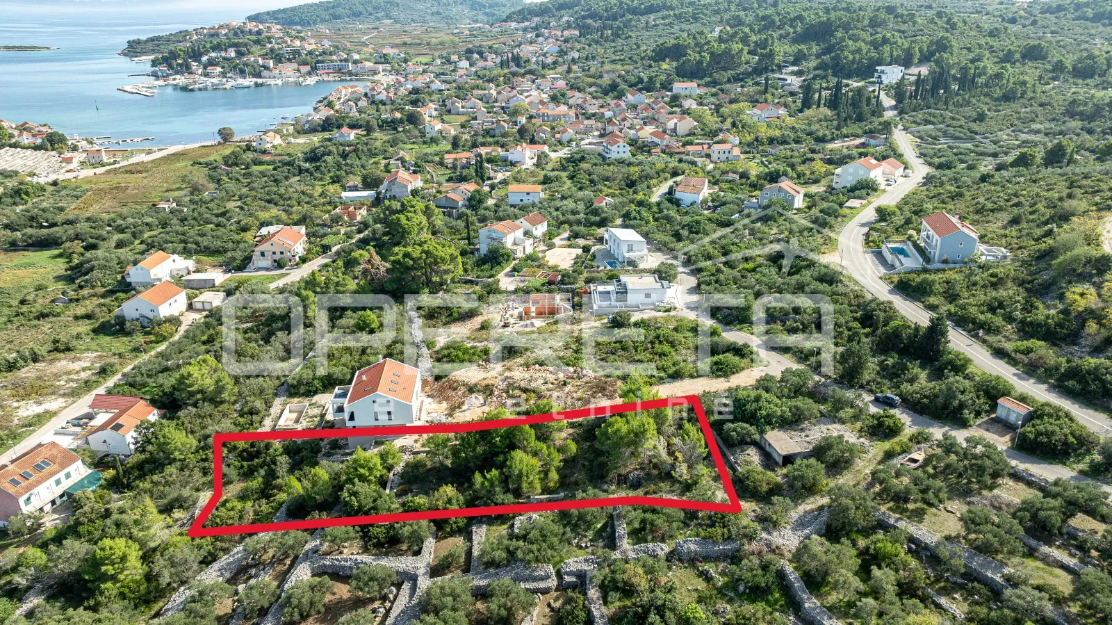 Idealno zemljište za gradnju na Korčuli – 1.446 m2 u Lumbardi - Lumbarda