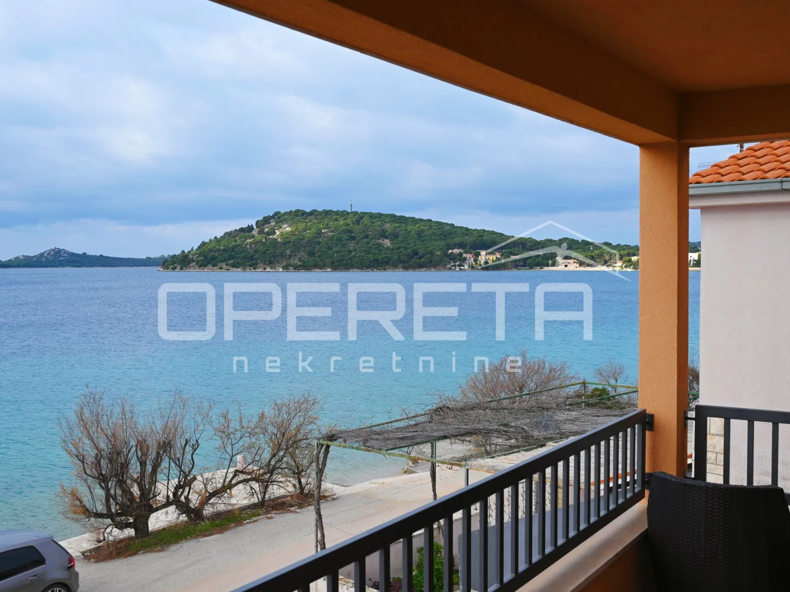 prvi red do mora, kuća s 4 apartmana, zatoglav - slika 10