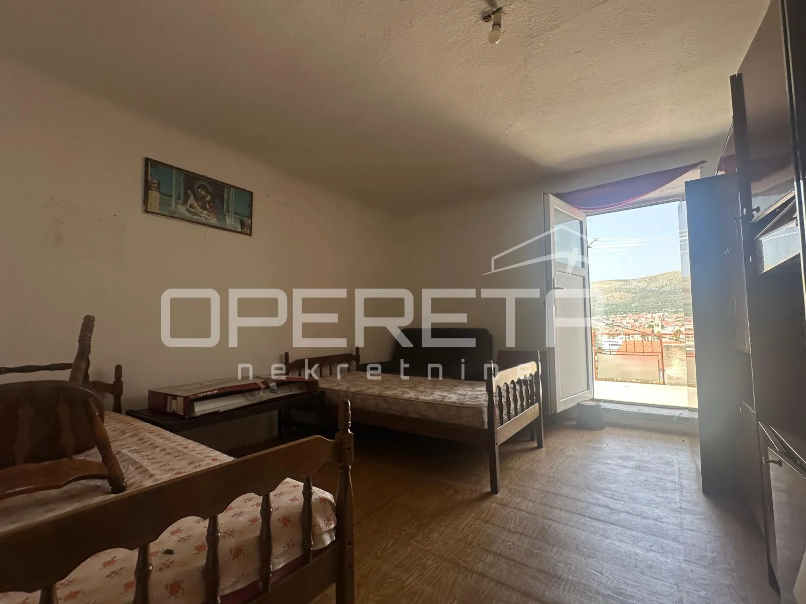 dva objekta za obnovu s pogledom na kamerlengo, sv. lovru i more, trogir - slika 3