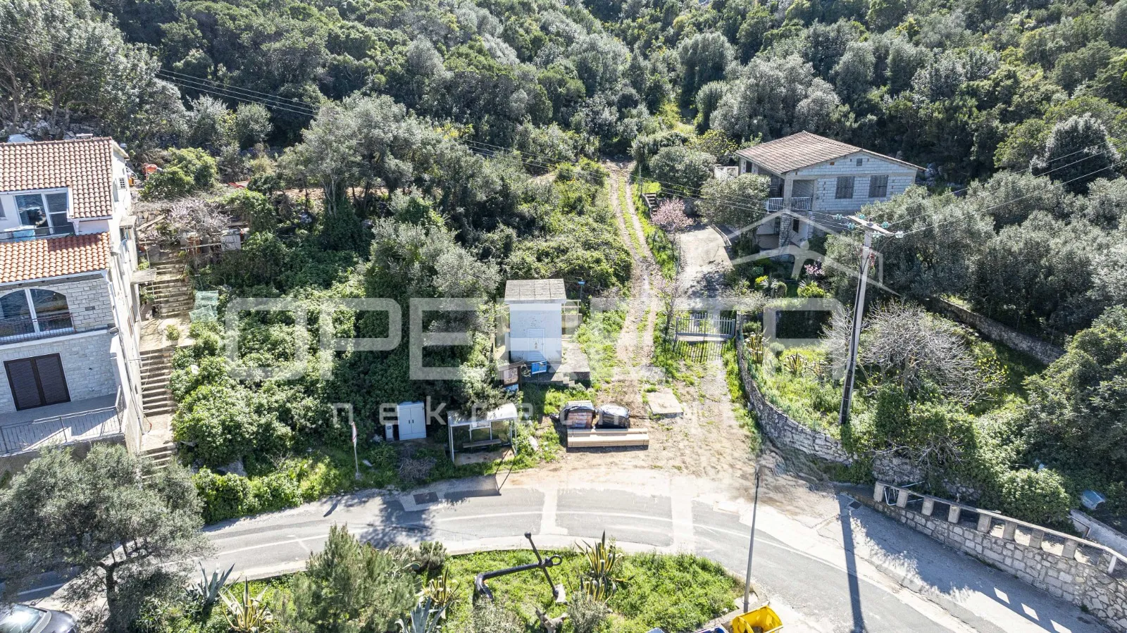 investicijska prilika na lastovu: zemljište uz more, 5107 m2 - slika 21