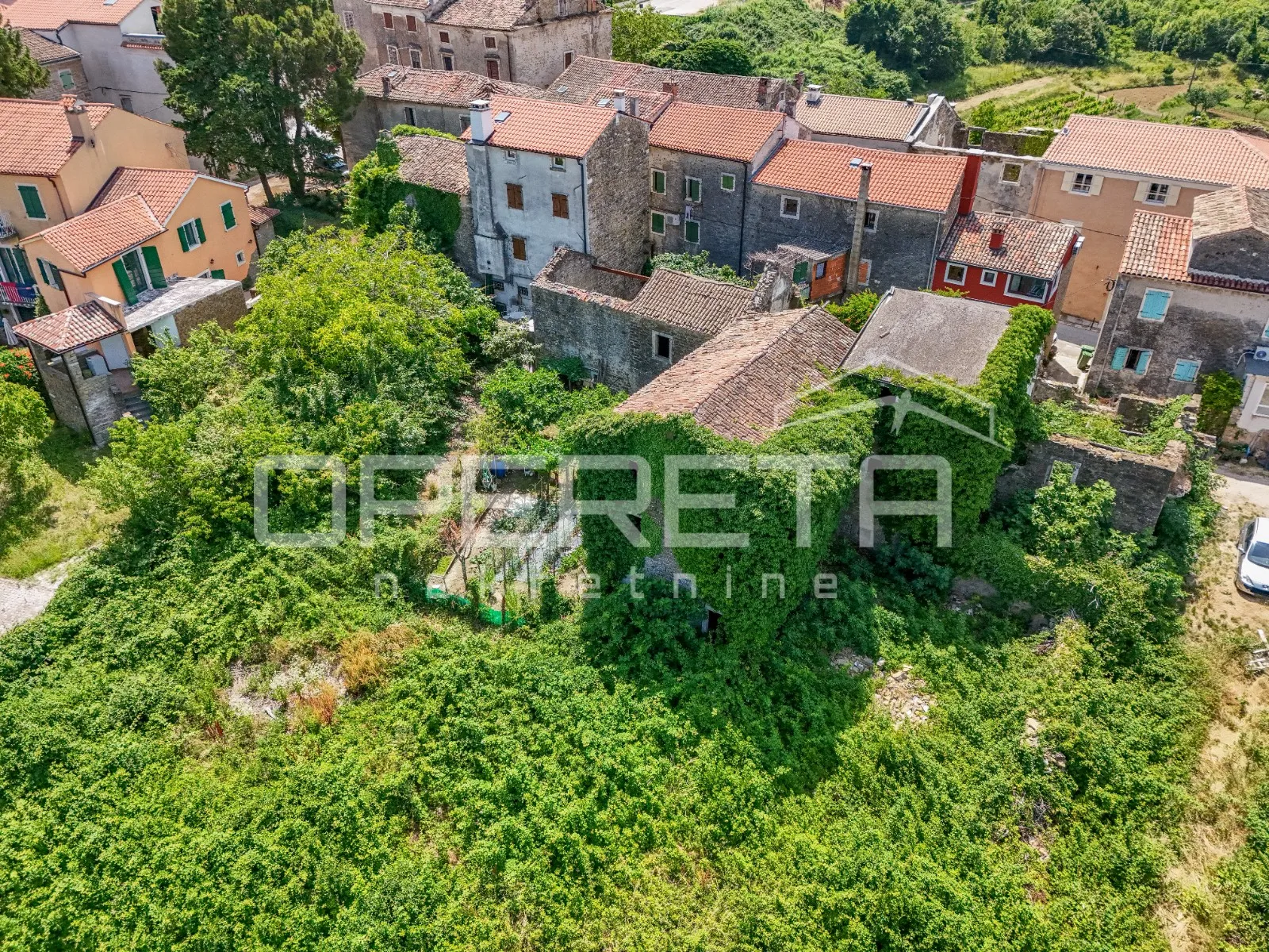 momjan, momjan, 592,00 m2, 99.000,00 eur - slika 8