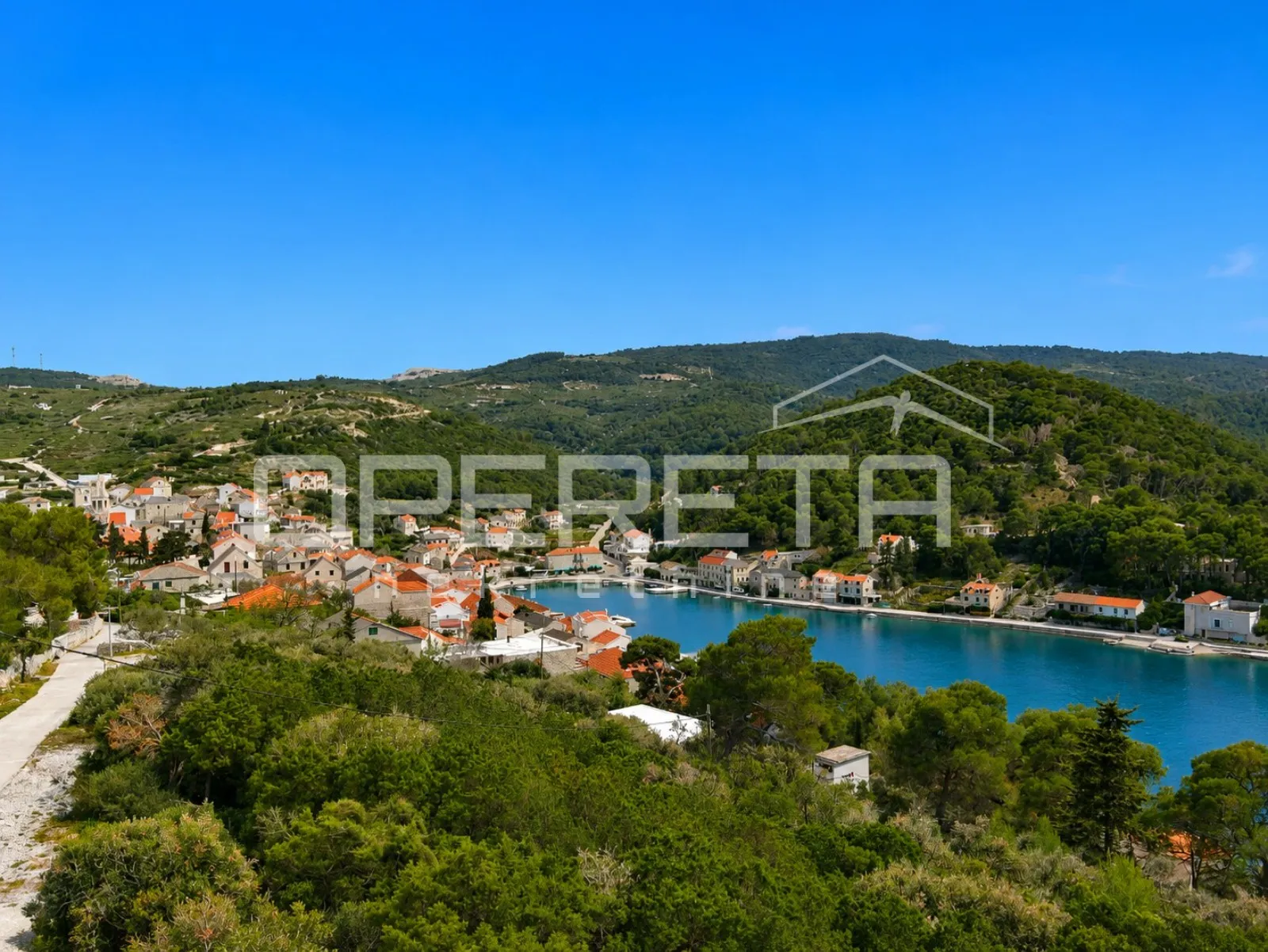 povlja, brač, građevinsko zemljište 400 m2 blizu mora - slika 8