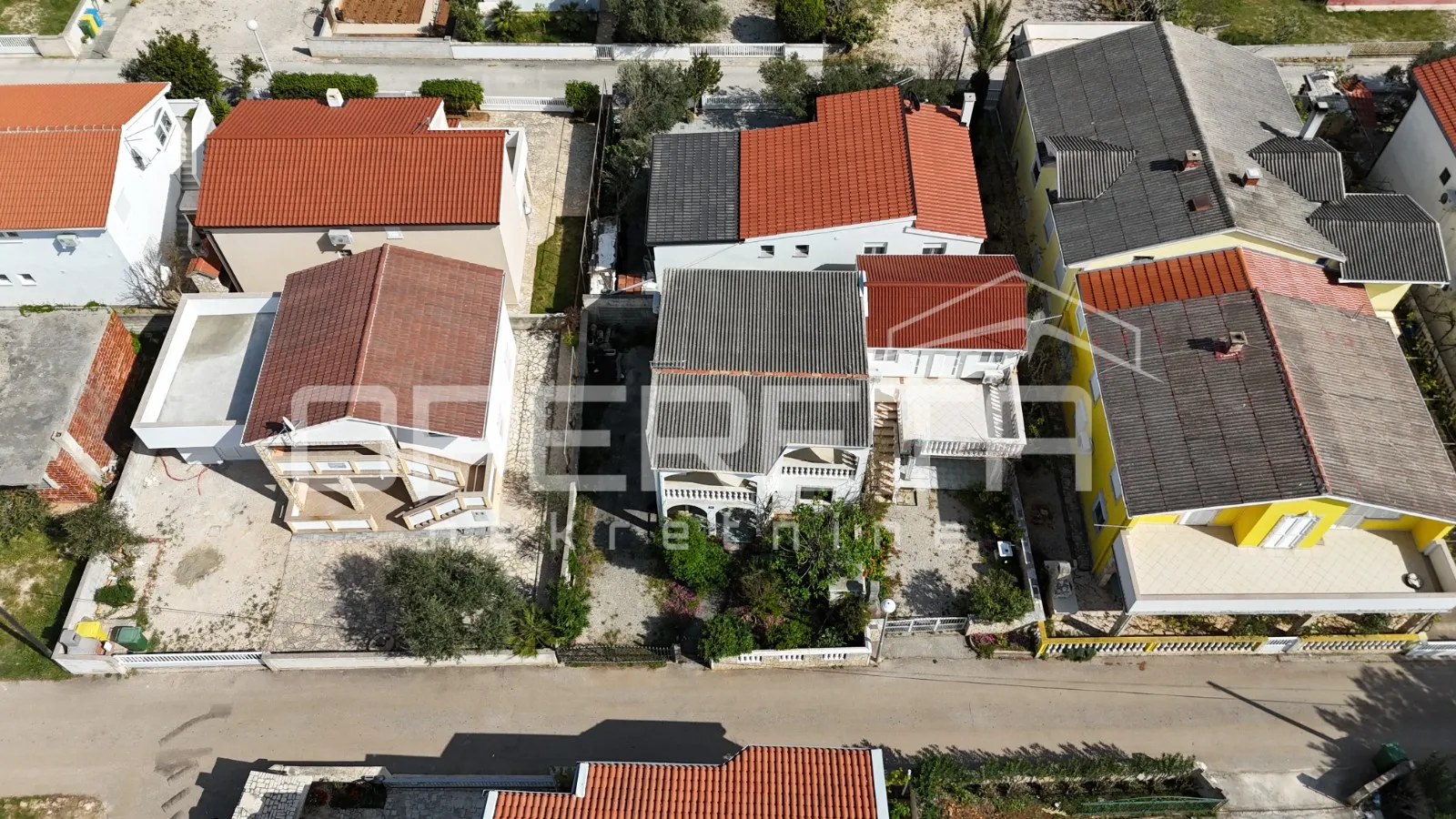 vir - kuća s dva apartmana – idealna za odmor ili investiciju - slika 18