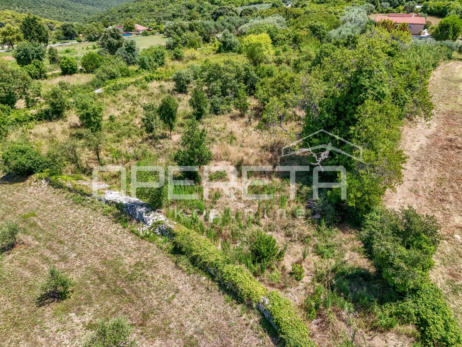 kavran – građevinsko zemljište s pogledom na more i građevinskom dozvolom za kuć - slika 4